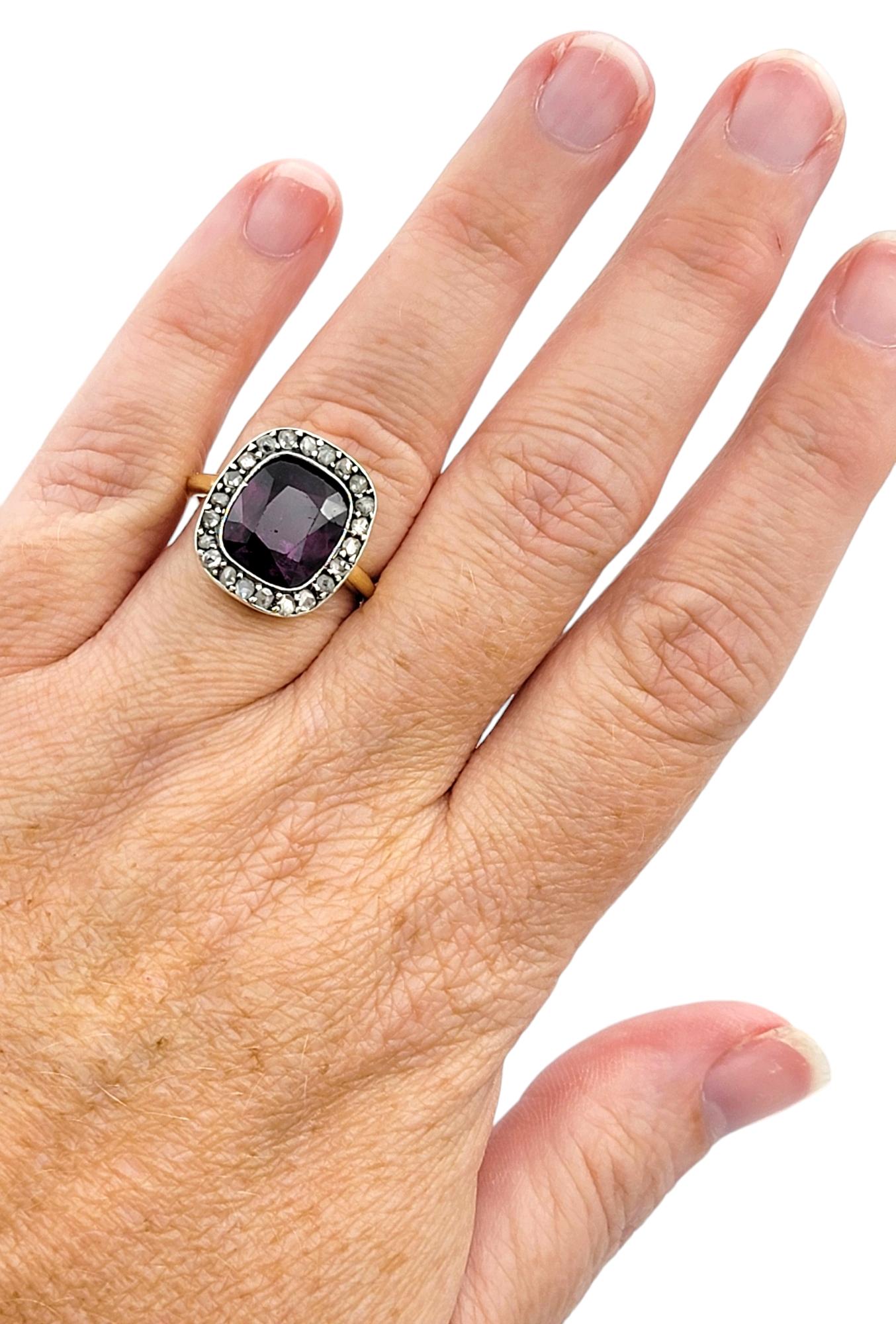 Vintage 5.54 Carat Purple Cushion Cut Sapphire with Diamond Halo 18 Karat Gold For Sale 2