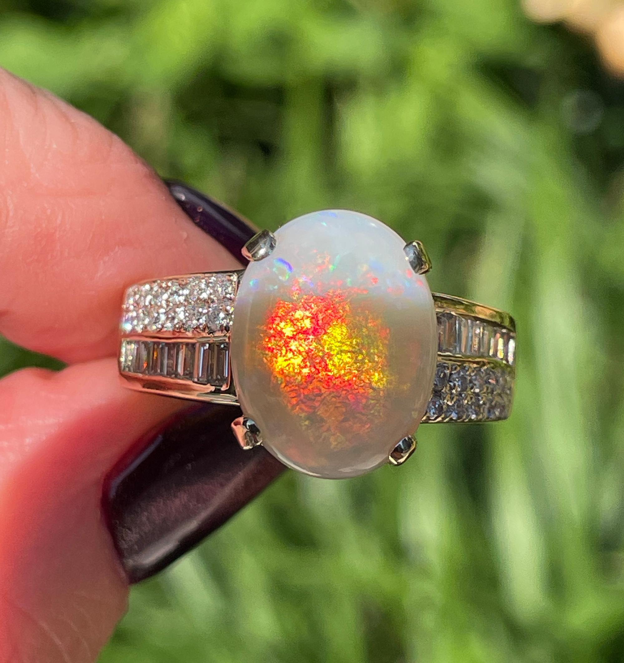 Vintage 5.54ctw Australian OPAL & Round Baguette Diamond 14k Yellow Gold Ring For Sale 10