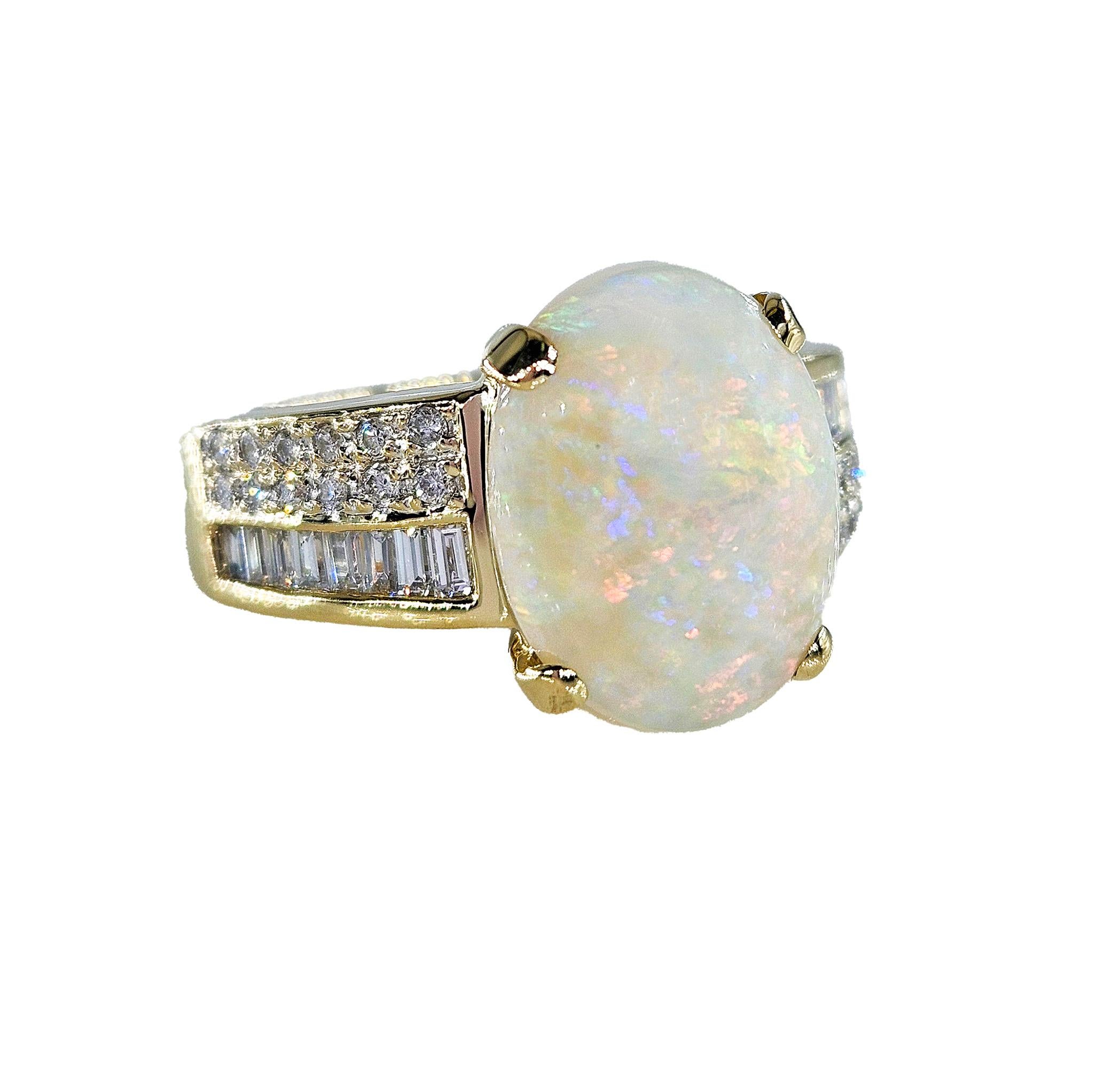 Modern Vintage 5.54ctw Australian OPAL & Round Baguette Diamond 14k Yellow Gold Ring For Sale