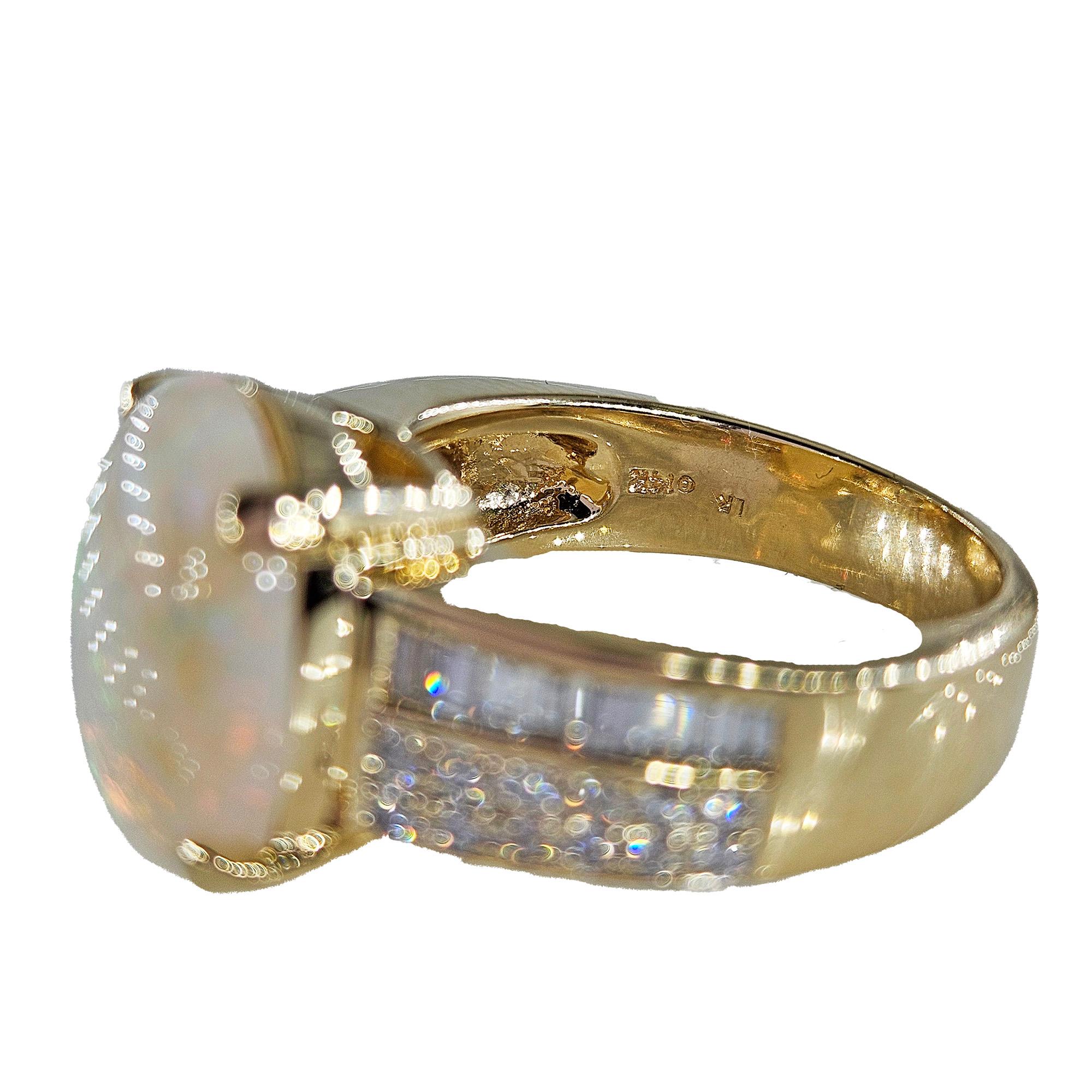 Vintage 5.54ctw Australian OPAL & Round Baguette Diamond 14k Yellow Gold Ring For Sale 1