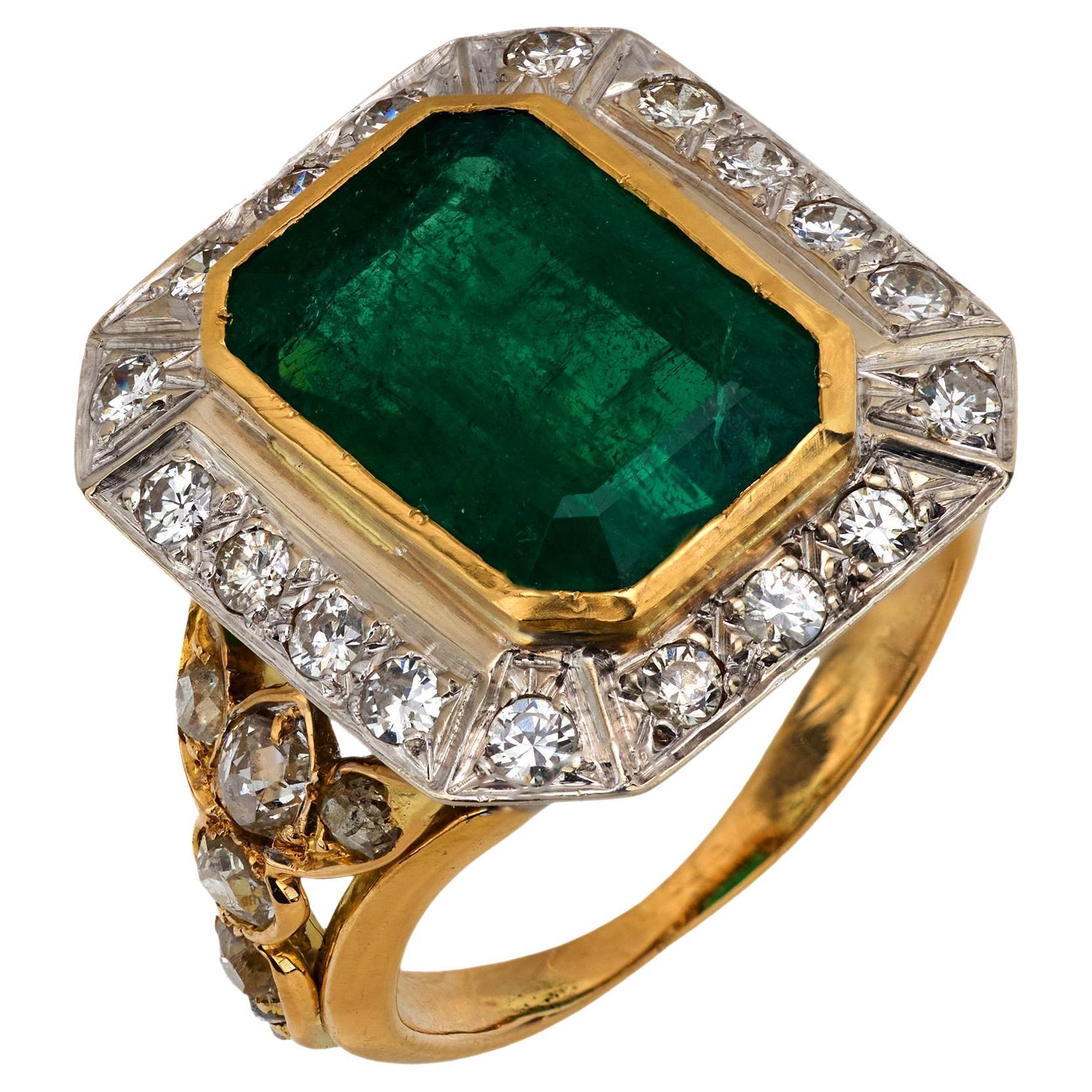 Vintage 5.60 carat emerald diamond 18k yellow gold cocktail ring