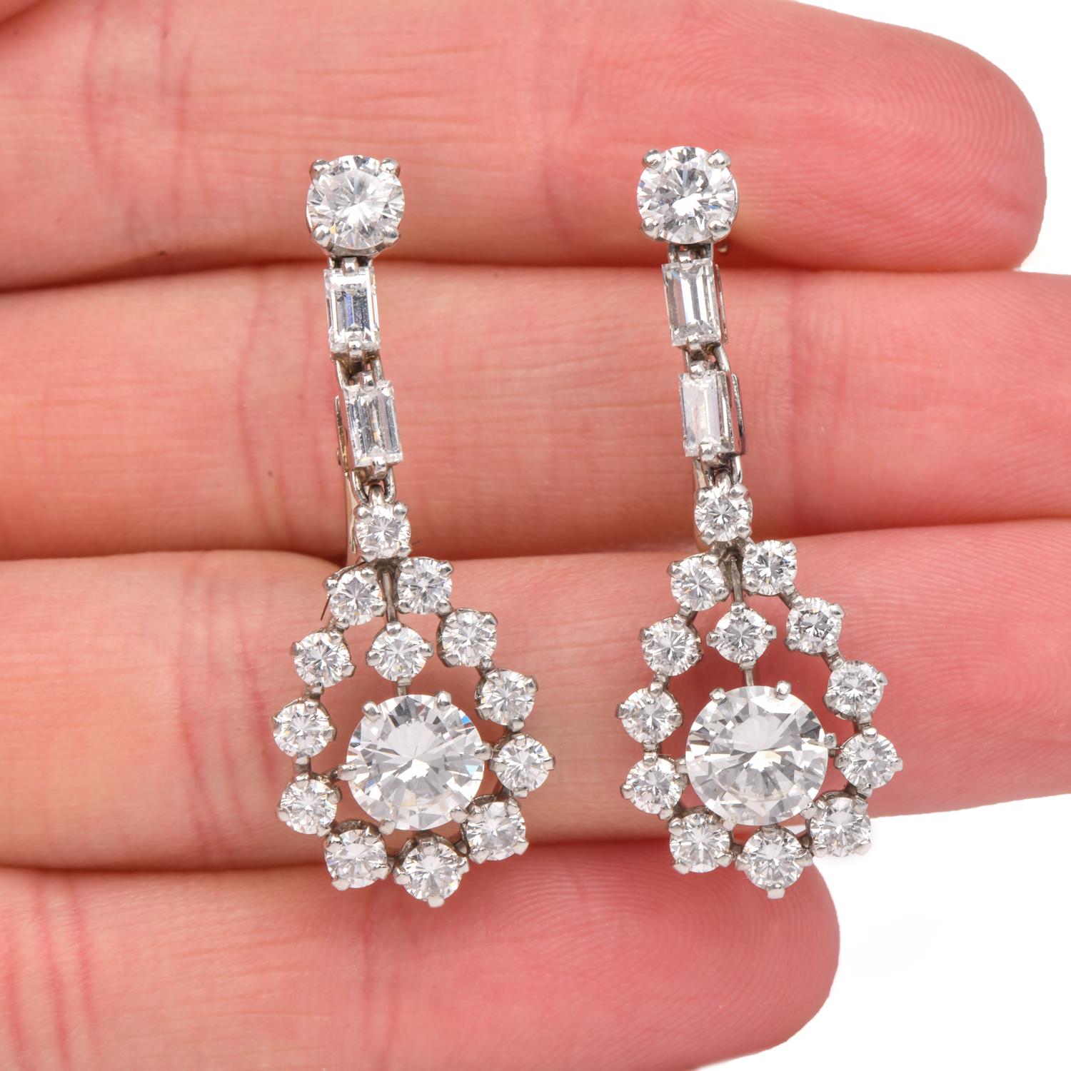GIA Vintage 5.60 carats Diamond Platinum Teardrop Dangle Earrings For Sale 1