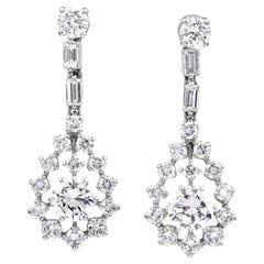 Vintage 5.60 carats Diamond Platinum Teardrop Dangle Earrings