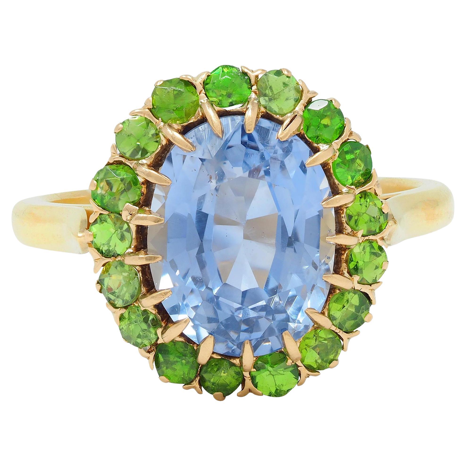 Vintage 5.63 CTW No Heat Ceylon Sapphire Demantoid Garnet 18 Karat Gold Ring For Sale