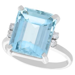 Vintage 5.72Ct Emerald Cut Aquamarine and Diamond Gold Cocktail Ring, Circa 1950