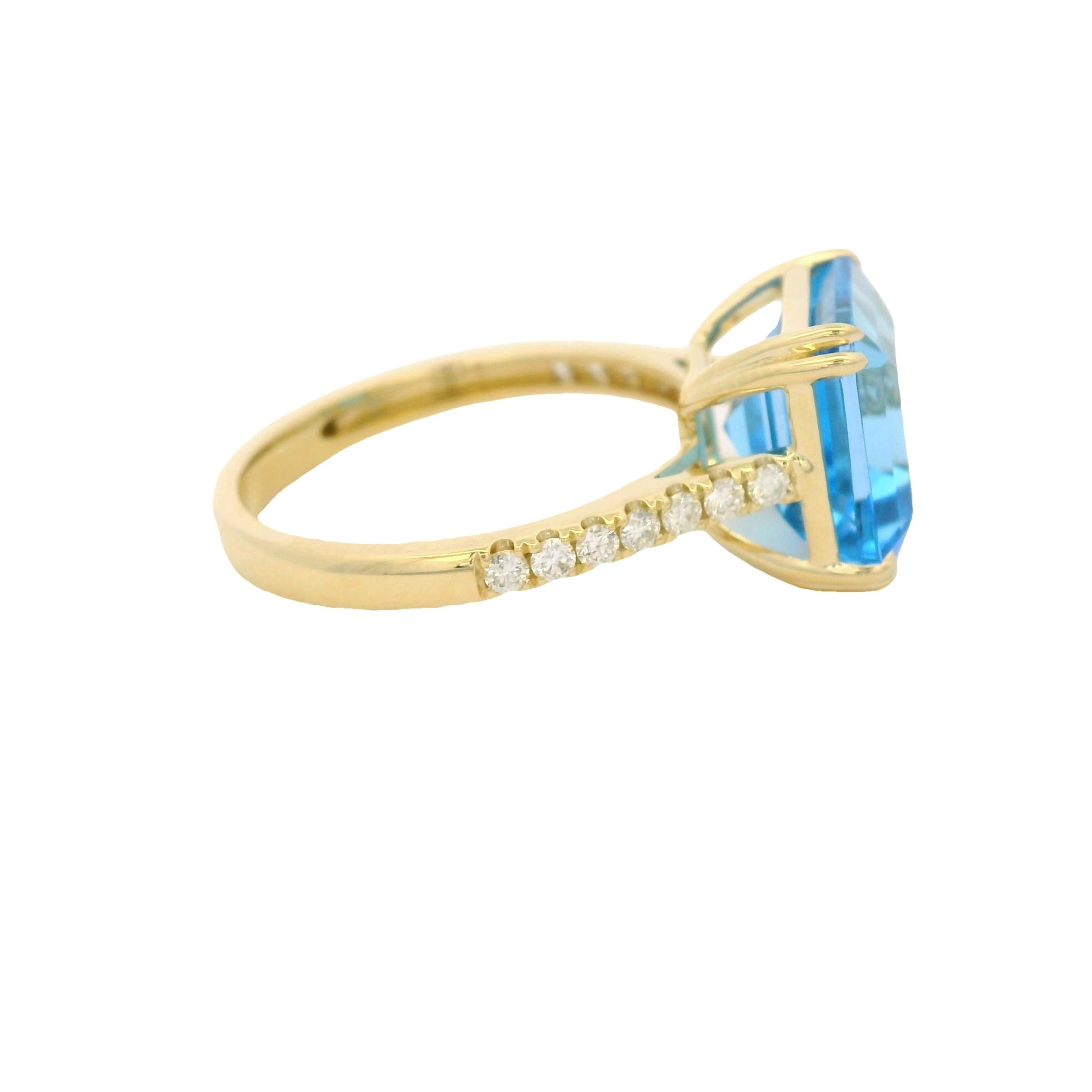 Vintage-Diamantring aus 14 Karat Gelbgold mit 5,74 Karat blauem Topas im Asscher-Schliff im Angebot 2