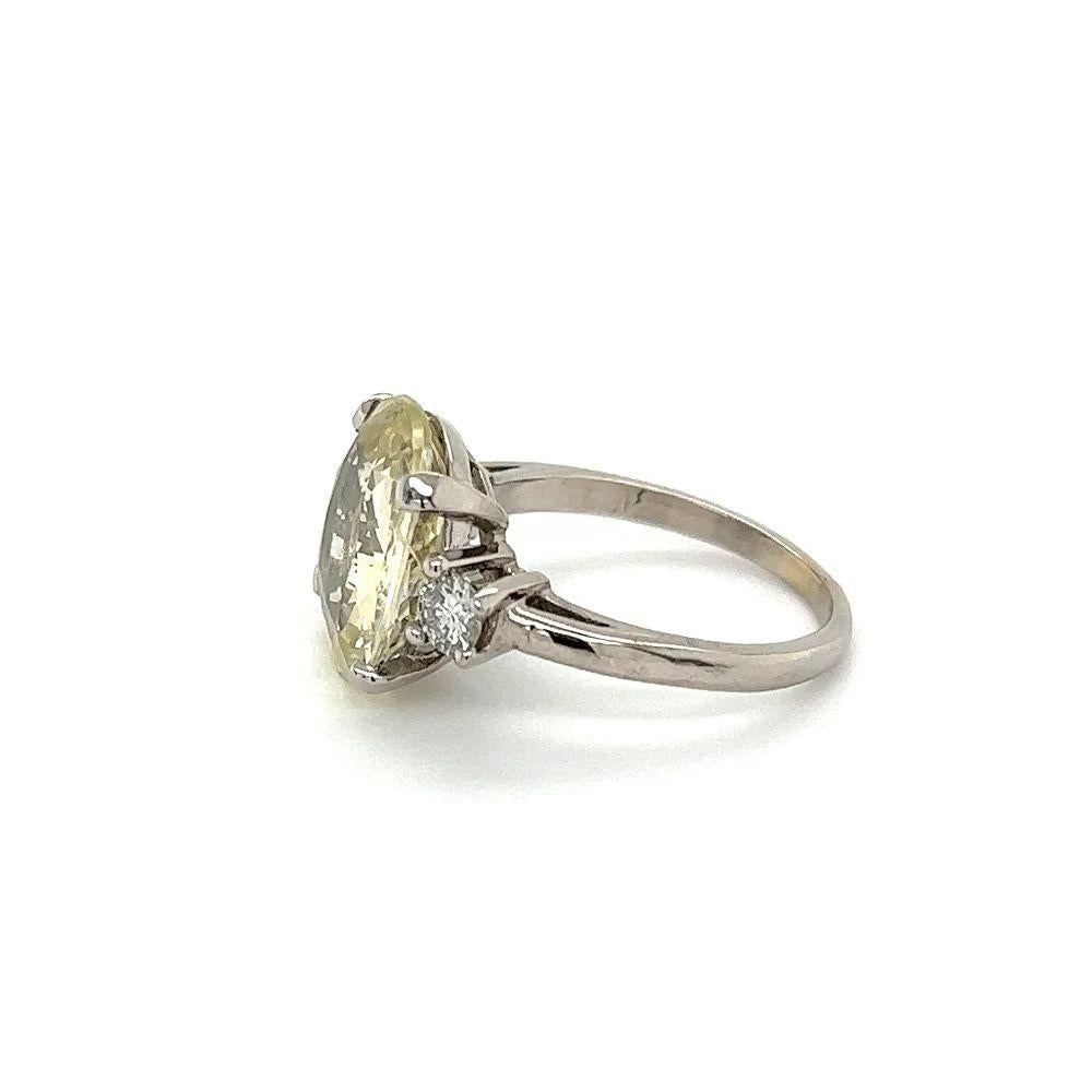 Vintage 5.94 Carat Oval NO HEAT GIA Yellow Sapphire and Diamond Gold Ring For Sale 1