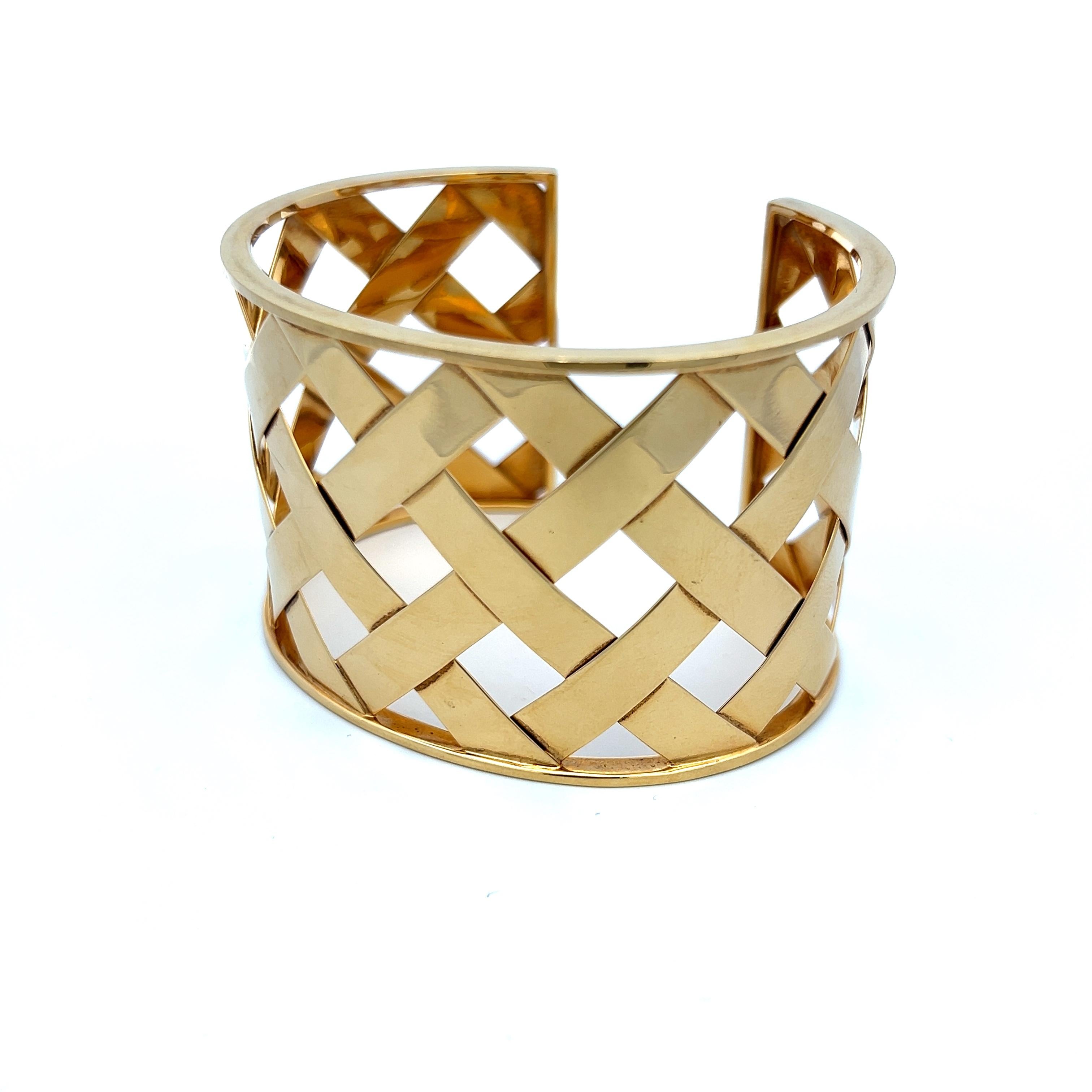 Manchette tressée vintage en or jaune 18 carats 59,50 grammes en vente 1