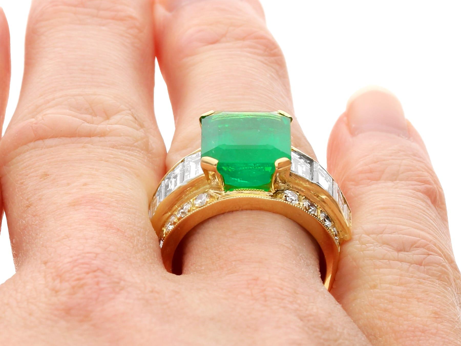 Vintage 5.95Ct Emerald and 3.20Ct Diamond, 18k Yellow Gold Dress Ring Circa 1990 For Sale 6