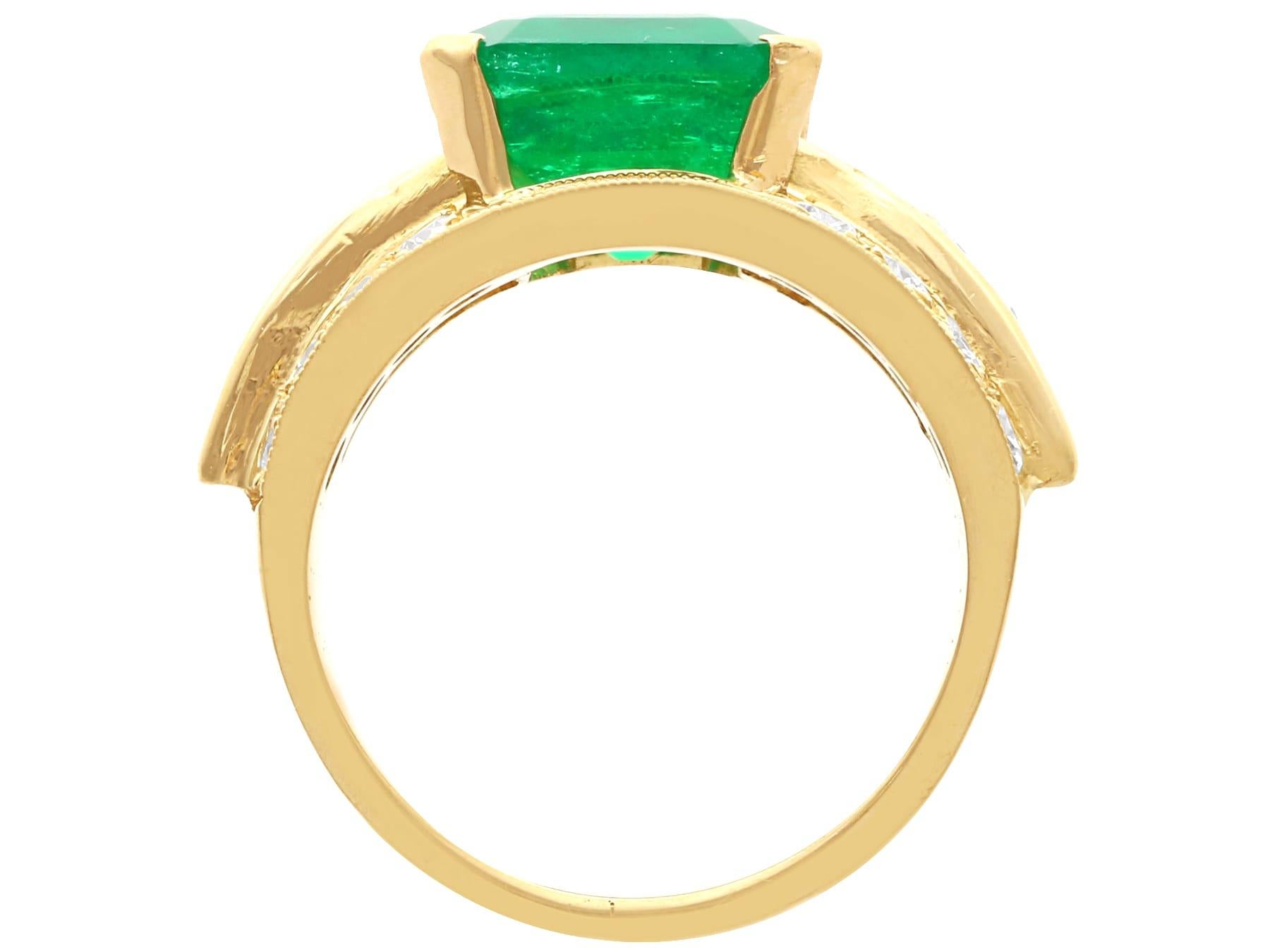 Vintage 5.95Ct Emerald and 3.20Ct Diamond, 18k Yellow Gold Dress Ring Circa 1990 For Sale 2