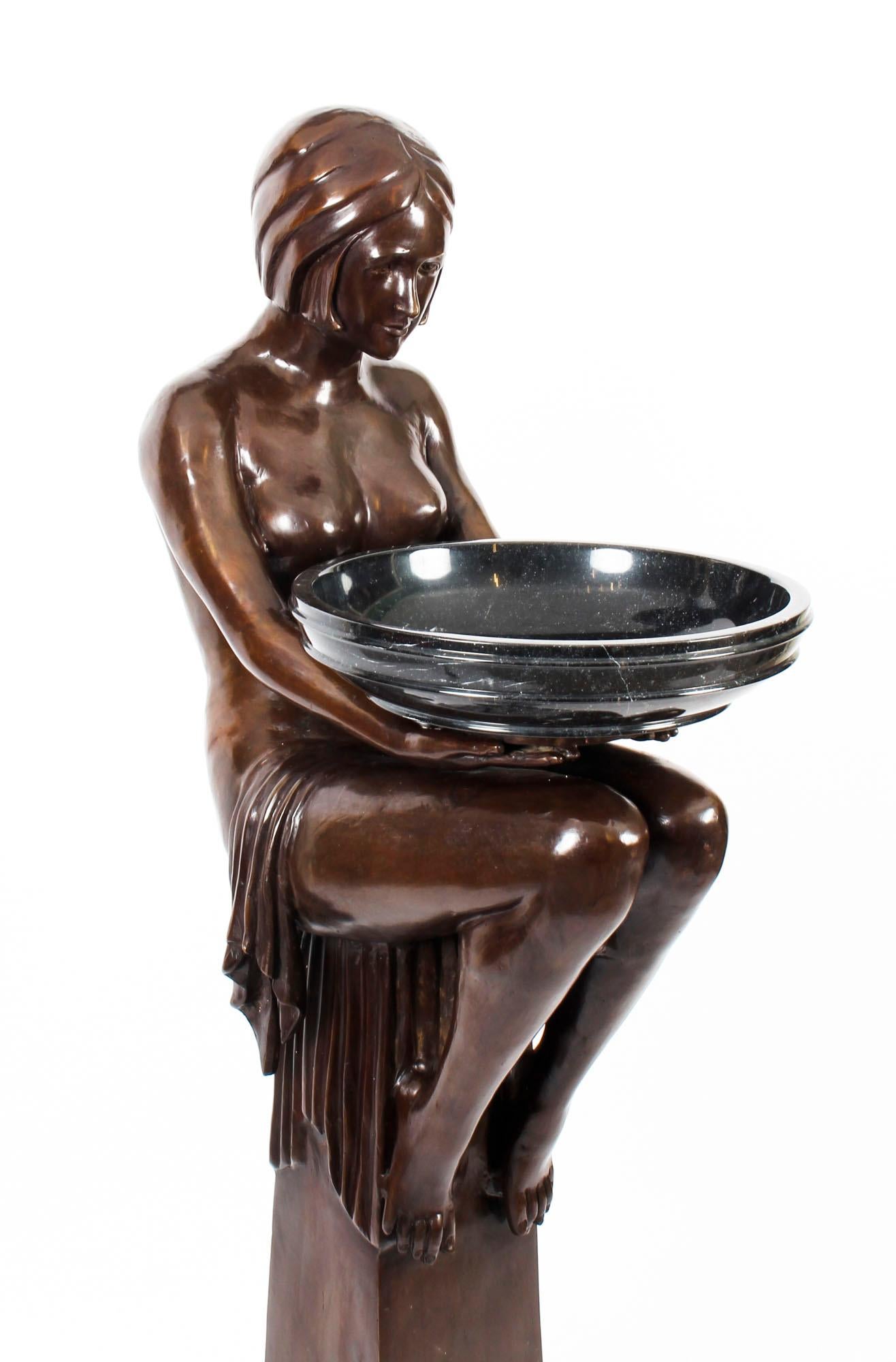 Vintage 5ft Biba-Bronze-Deko-Damen-Skulptur aus Bronze, 20. Jahrhundert (Art déco) im Angebot