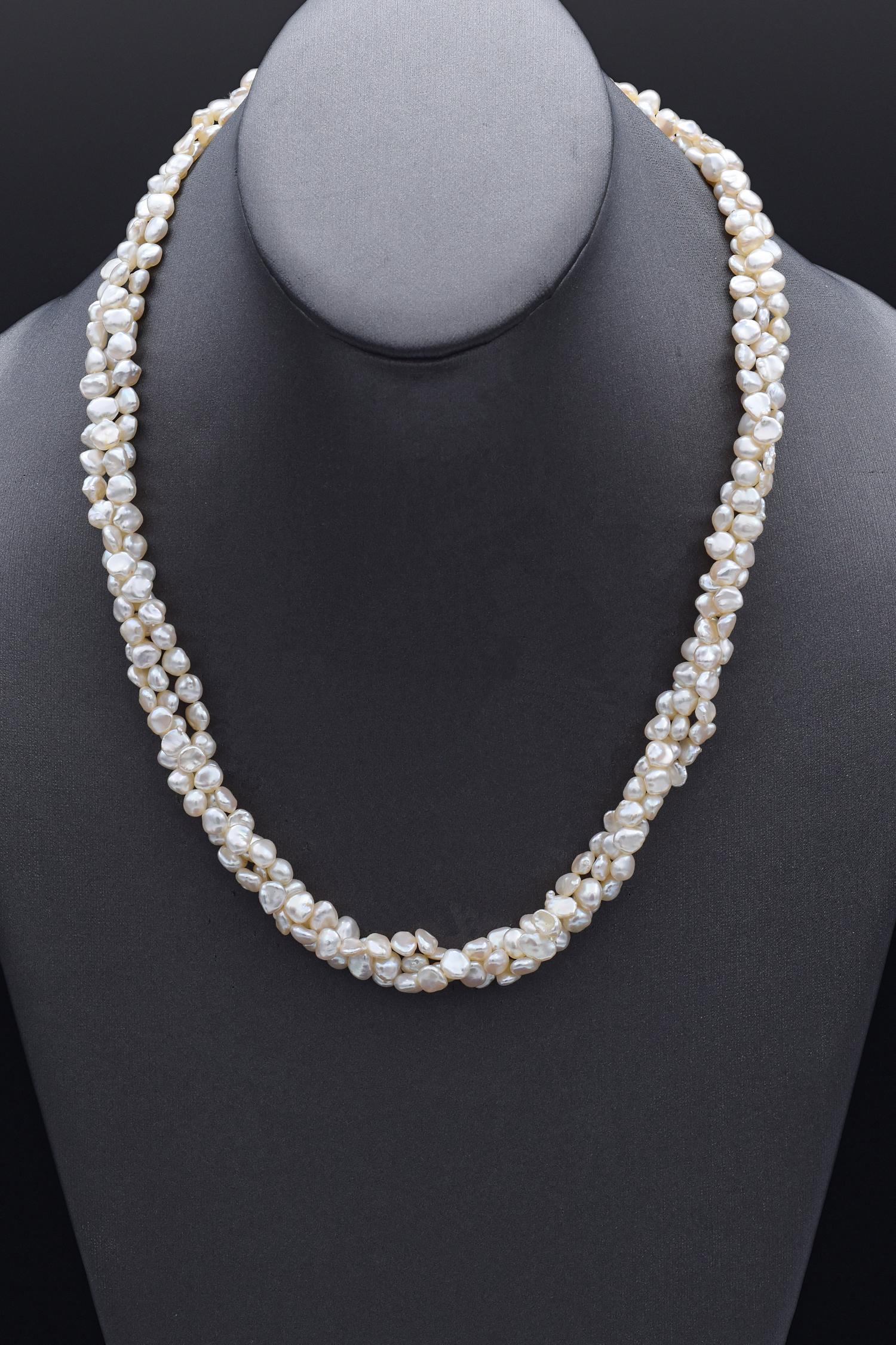 Vintage 6-8 mm Pearl Yellow Gold Beaded Multi-Strand Necklace For Sale 1