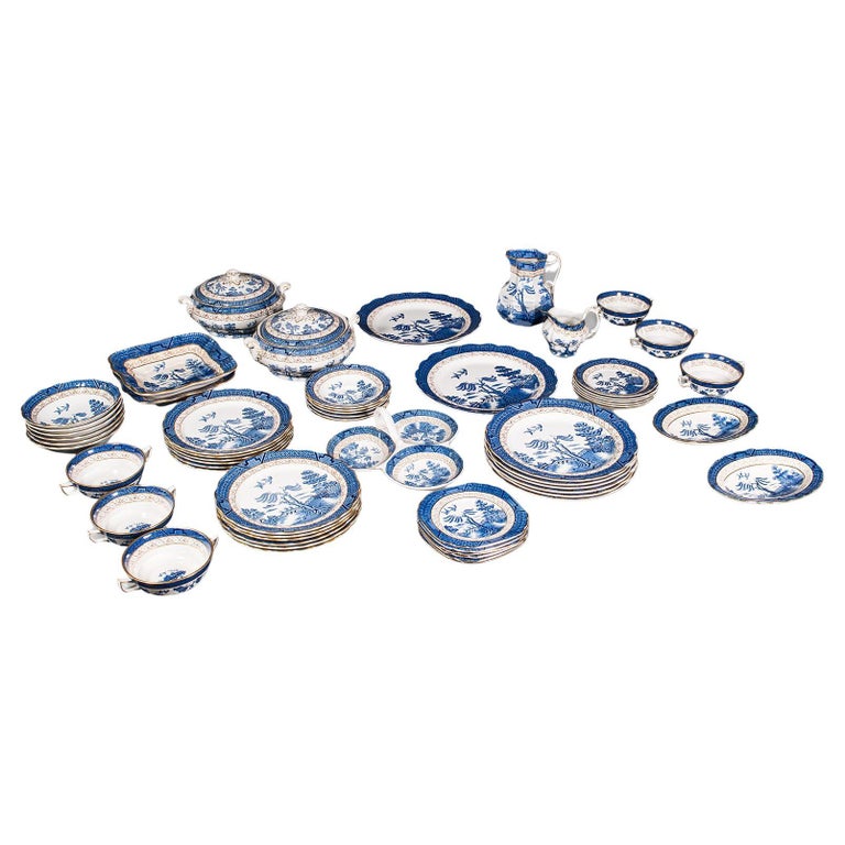 Vintage 6 Person Dinner Service, English, Ceramic, Decorative, Plates