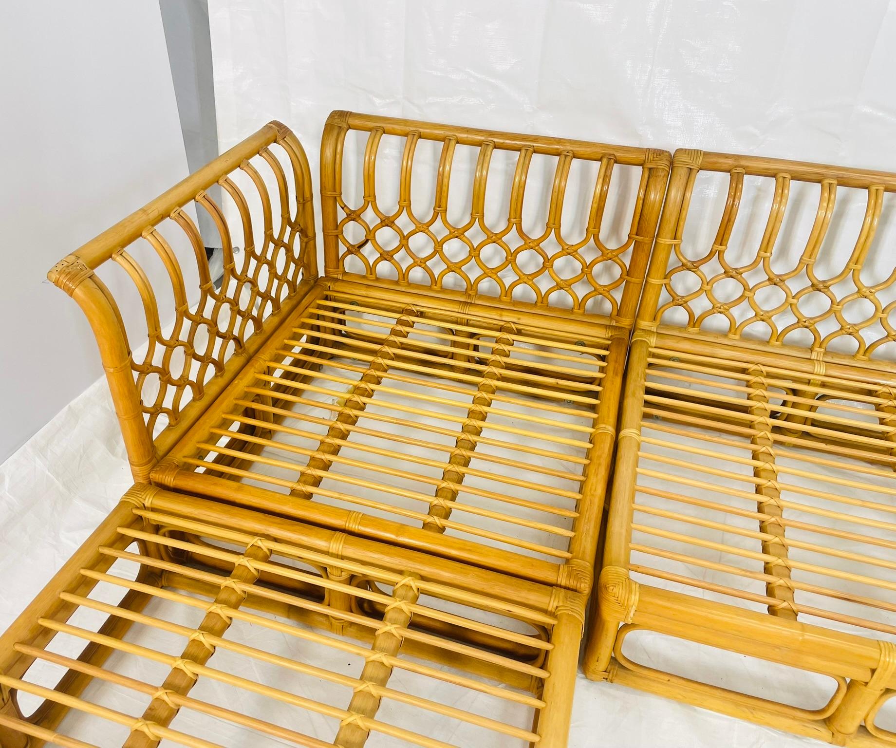 Divano modulare in bambù a 6 pezzi vintage, tappezzeria crema, anni '70 in vendita 3