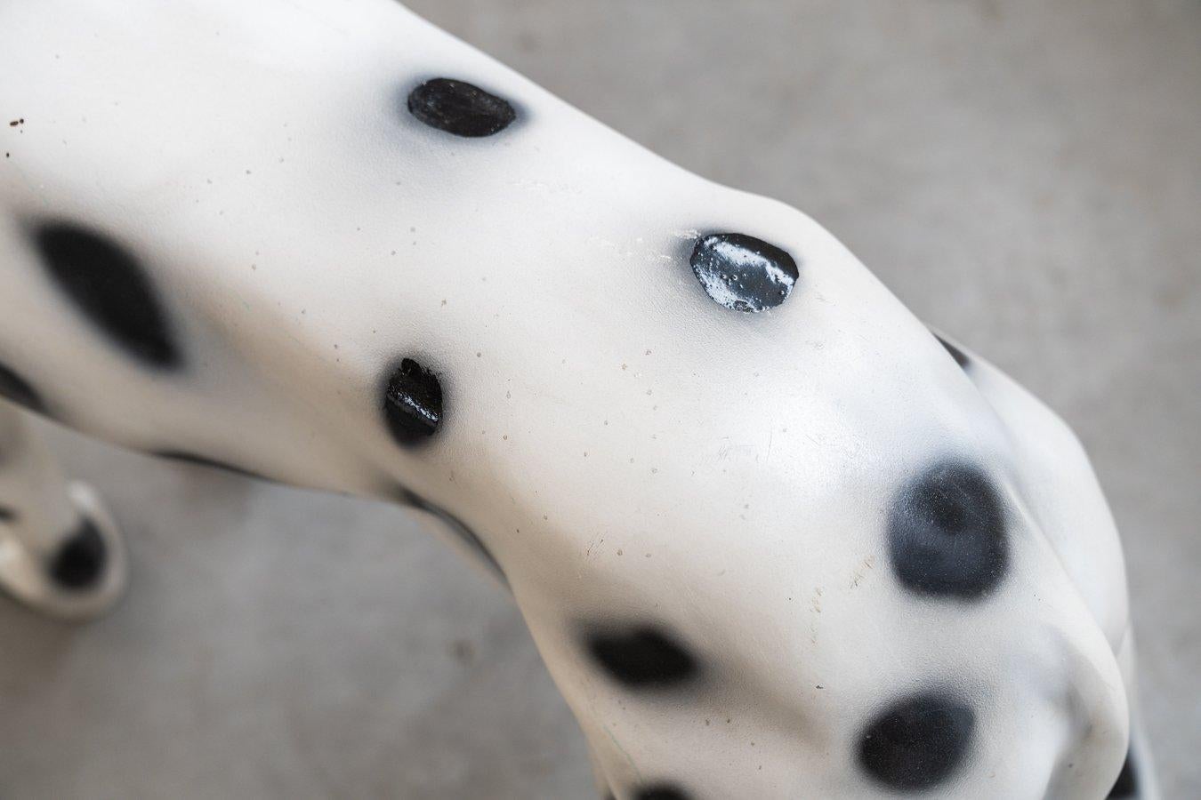 Vintage 60-70s Resin Dalmatian Sculpture – Quirky Retro Collectible in vendita 2