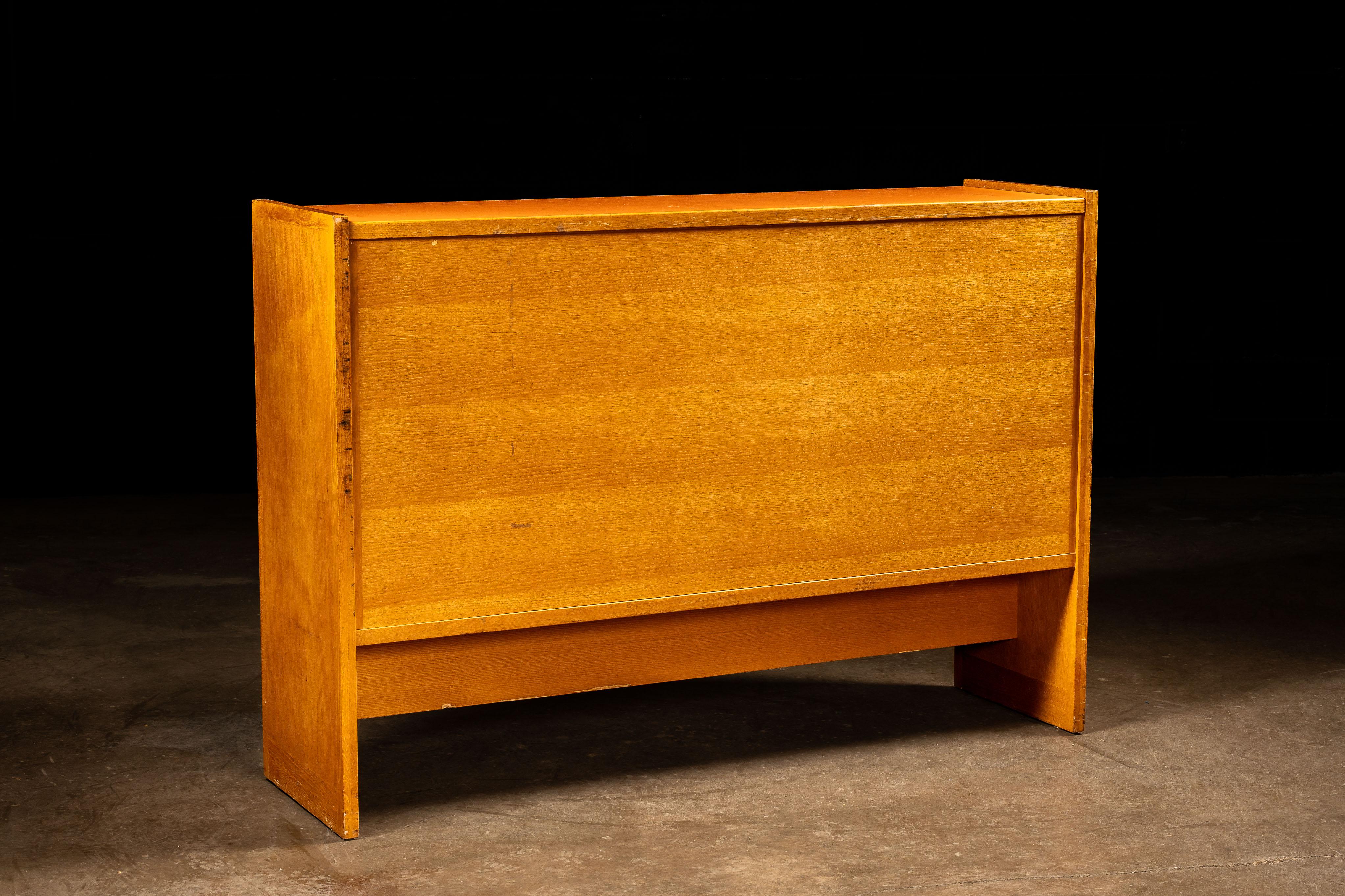 Catalogue vintage à 60 tiroirs en Oak Oak en vente 6