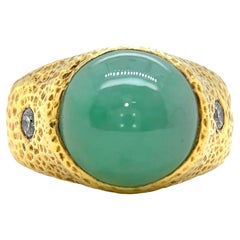Vintage 6.00 Carat Jade Diamond 18 Karat Yellow Gold Ring