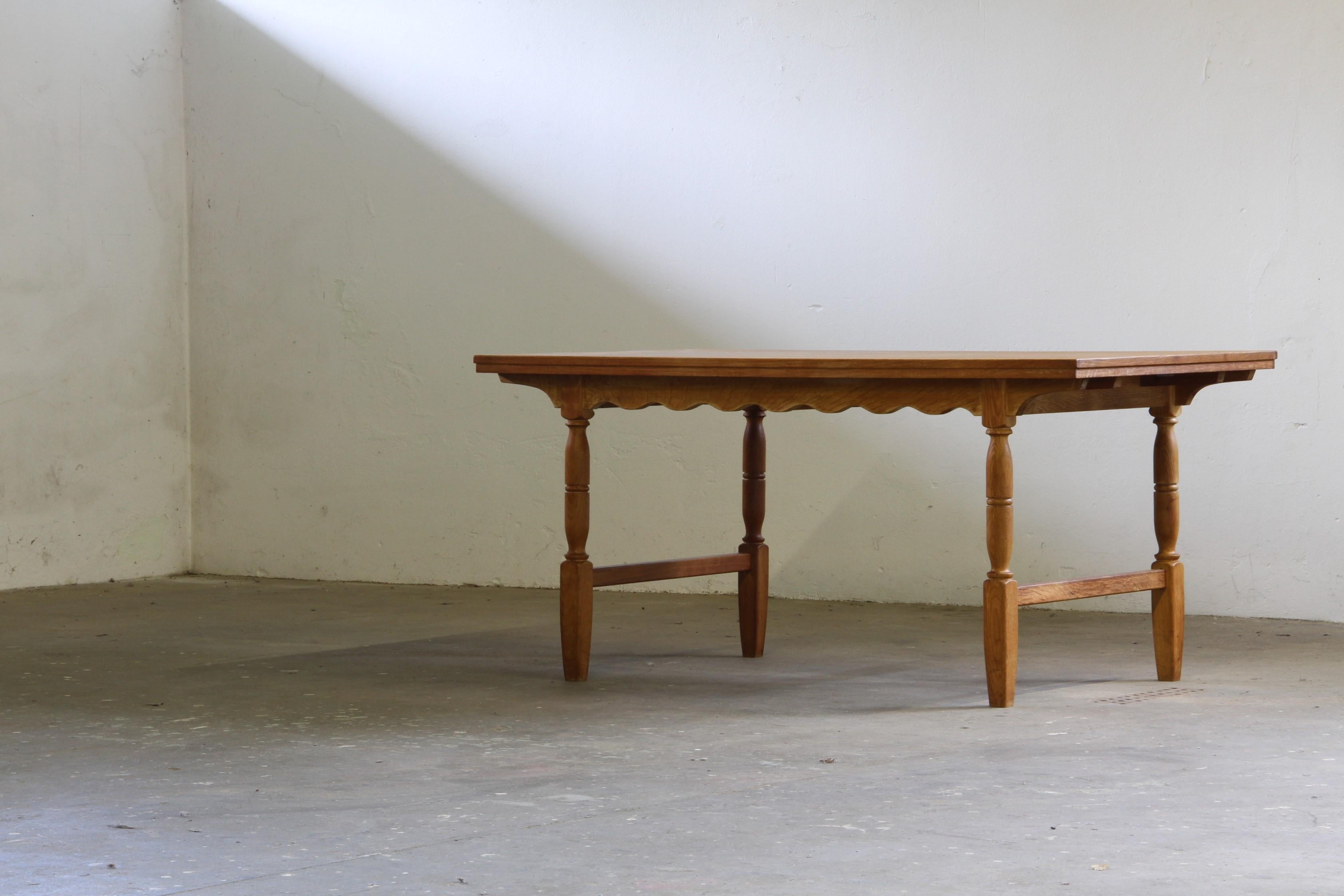 Mid-Century Modern Vintage 60s Danish Brutalist Dining Table, in Light Oak, by Axel Ö Röck For Sale