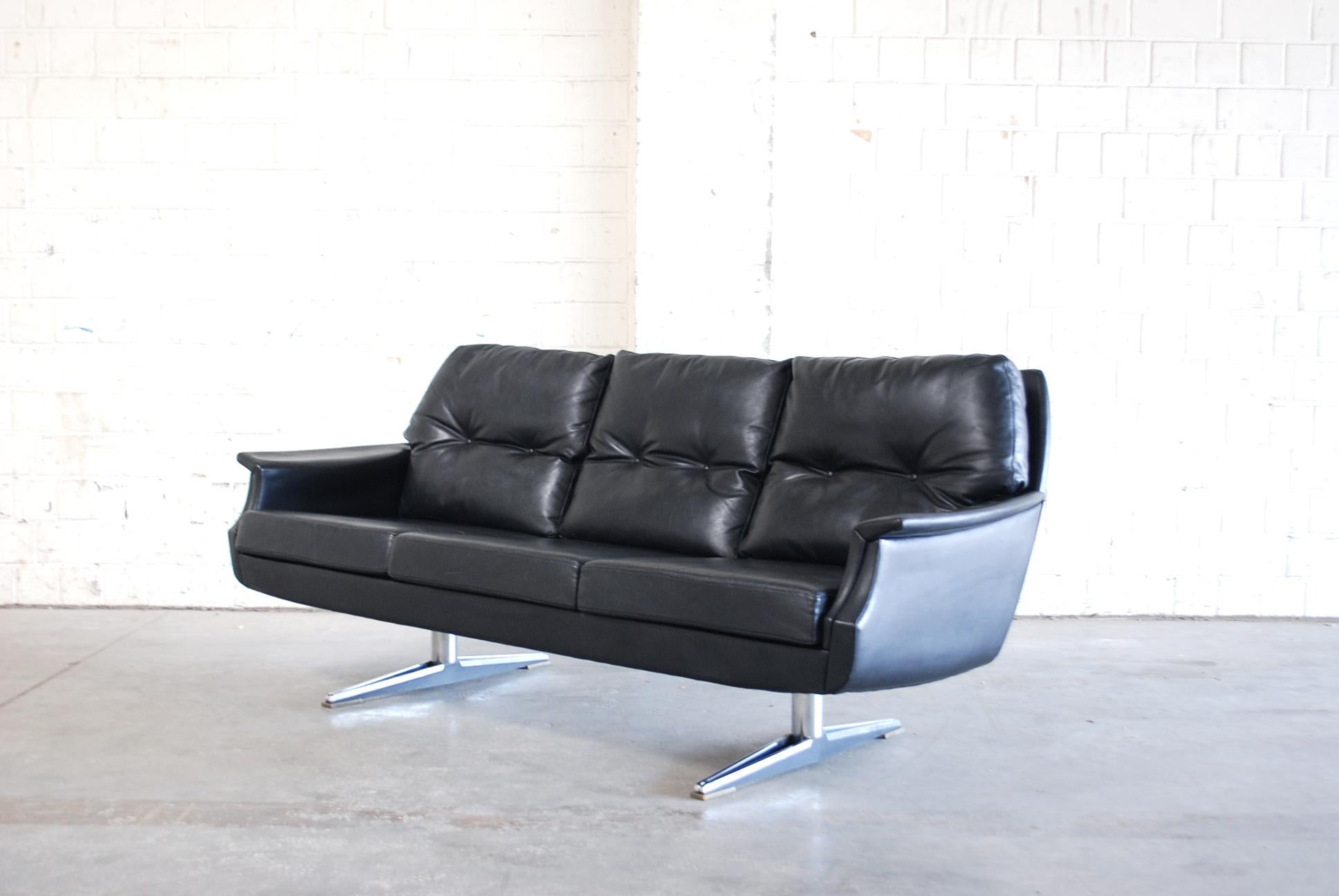 Vintage 1960s Design German Black Leather Sofa 9
