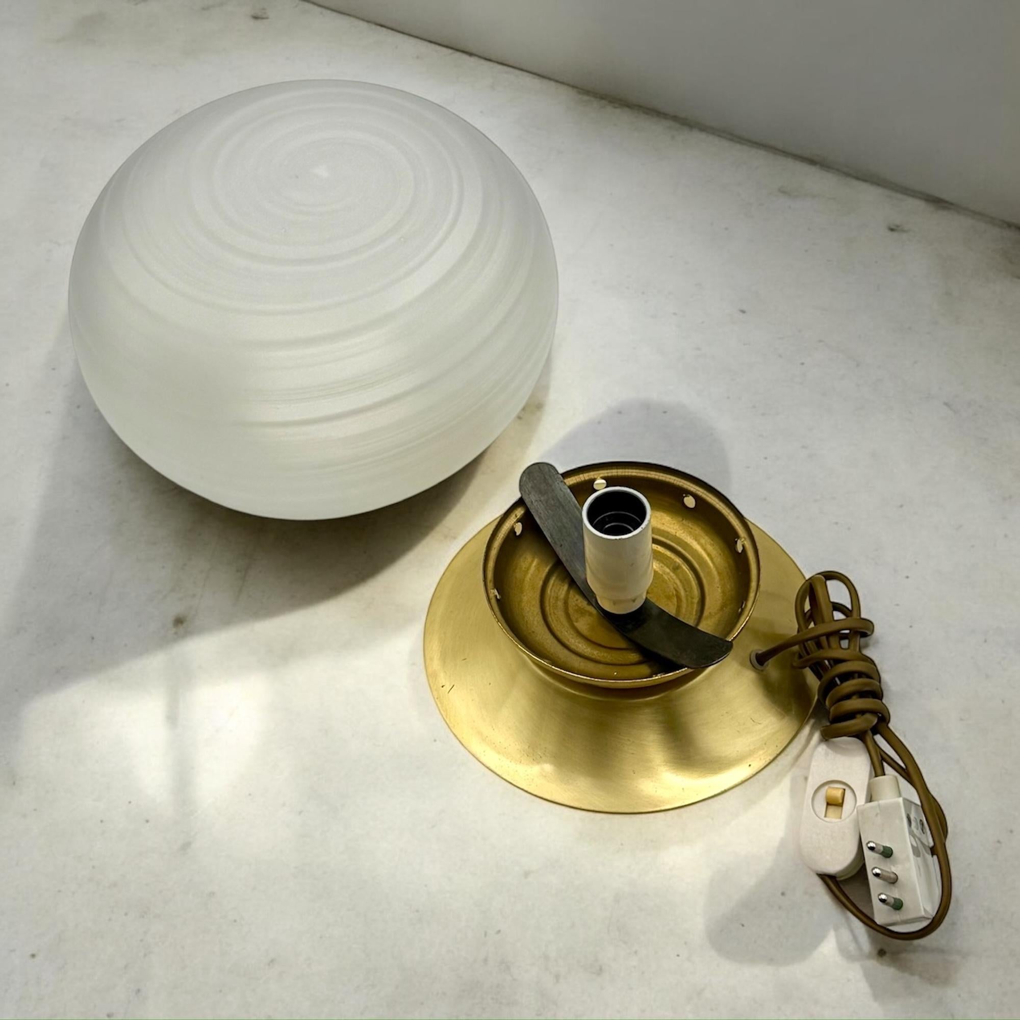 Italian Vintage 60s Murano Table Lamp with Swirled Frosted Glass Globe and Brass Base