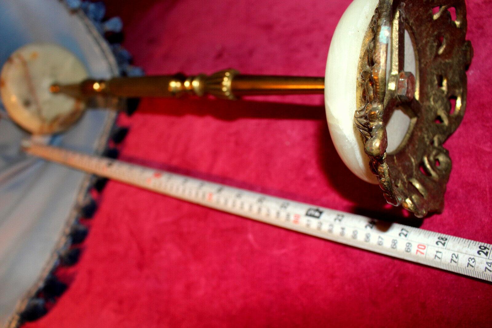Vintage 60''s Onyx Marble Ornate Ashtray Stand Mid Century Retro Kitsch Brass en vente 3