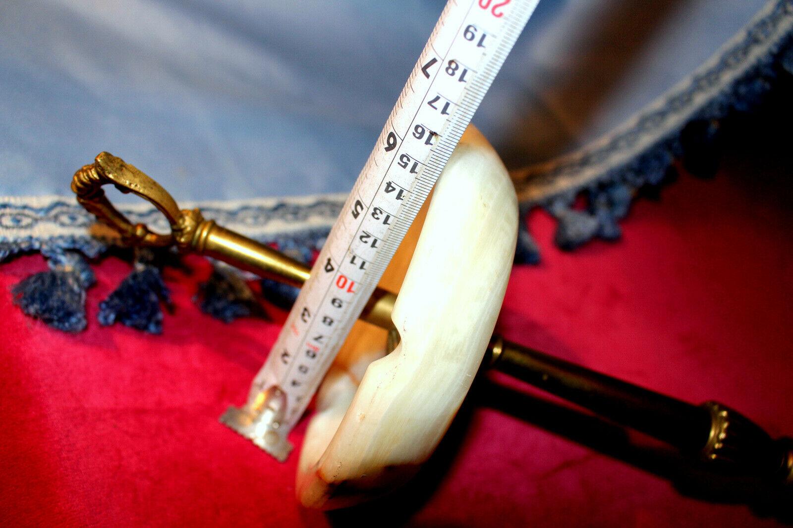 Vintage 60''s Onyx Marble Ornate Ashtray Stand Mid Century Retro Kitsch Brass en vente 5