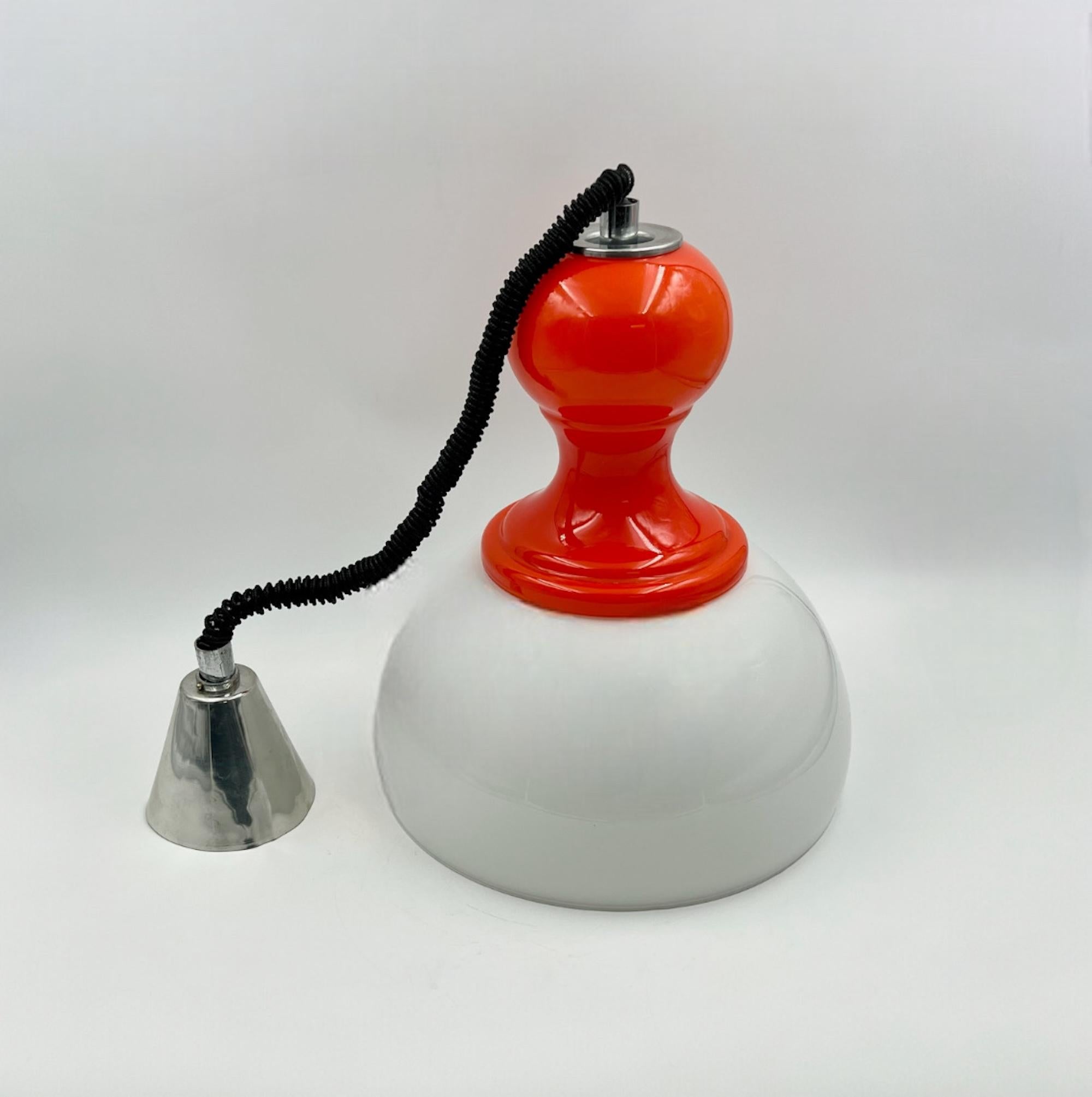 Vintage-Pendelleuchte, Vintage, 60er Jahre, hergestellt in Italien – Großes Opal, orange und weißes Glas im Zustand „Gut“ im Angebot in San Benedetto Del Tronto, IT