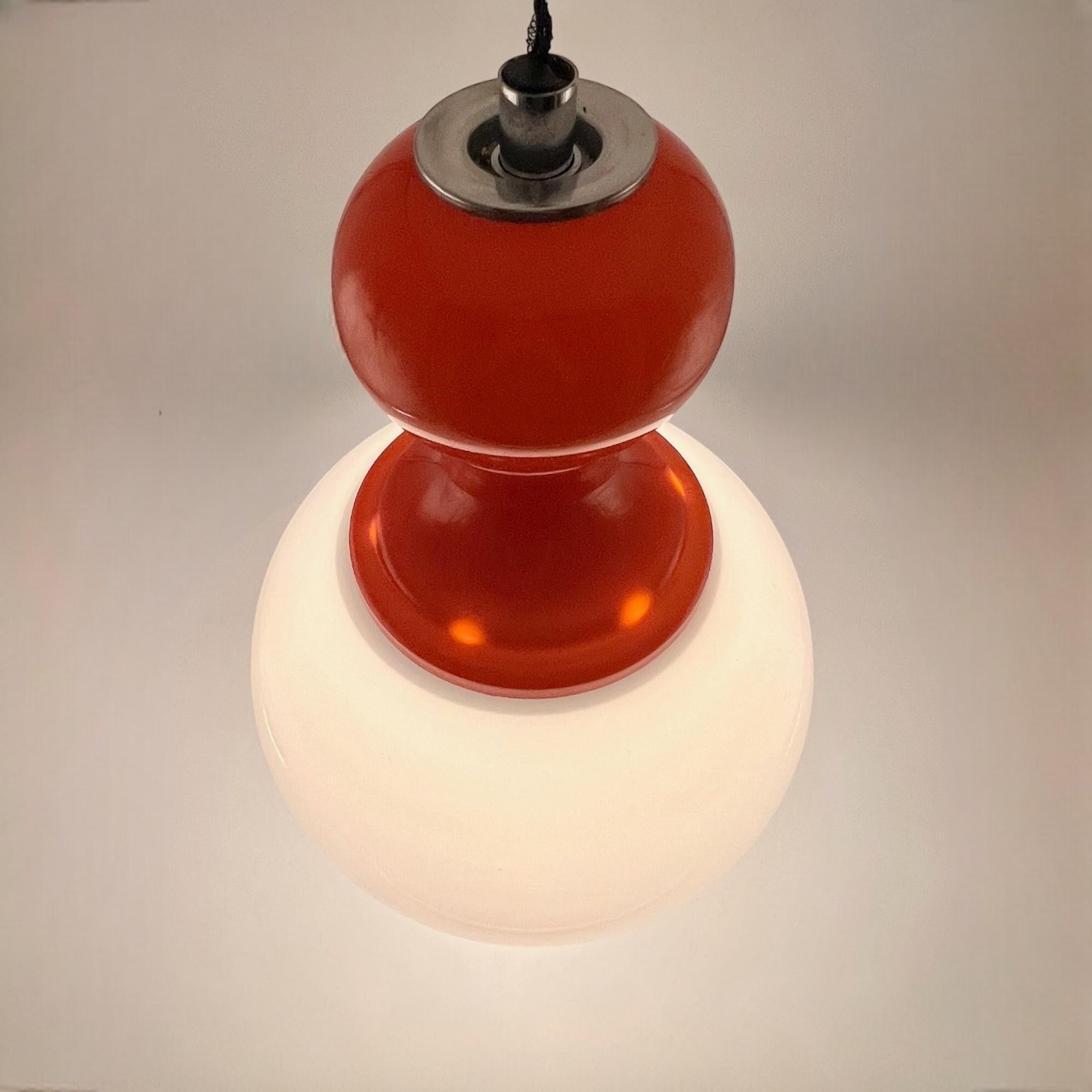 Vintage-Pendelleuchte, Vintage, 60er Jahre, hergestellt in Italien – Großes Opal, orange und weißes Glas (Mitte des 20. Jahrhunderts) im Angebot