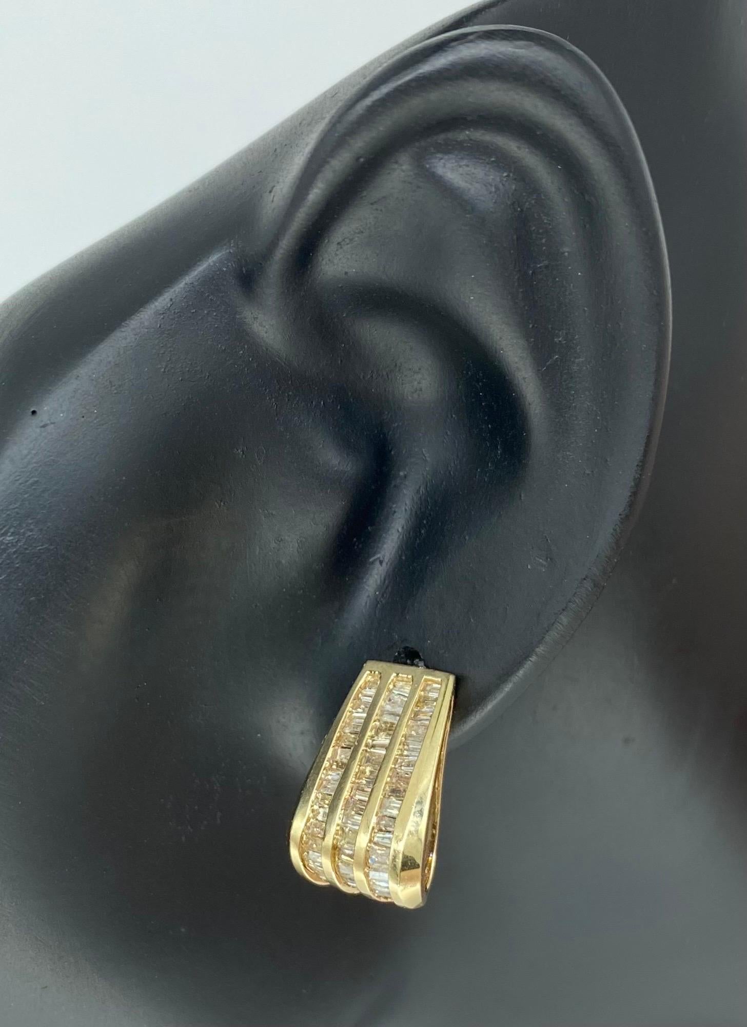 Women's Vintage 6.10 Carat Baguette Diamond Wide Tear Drop Hoop Designer Earrings For Sale