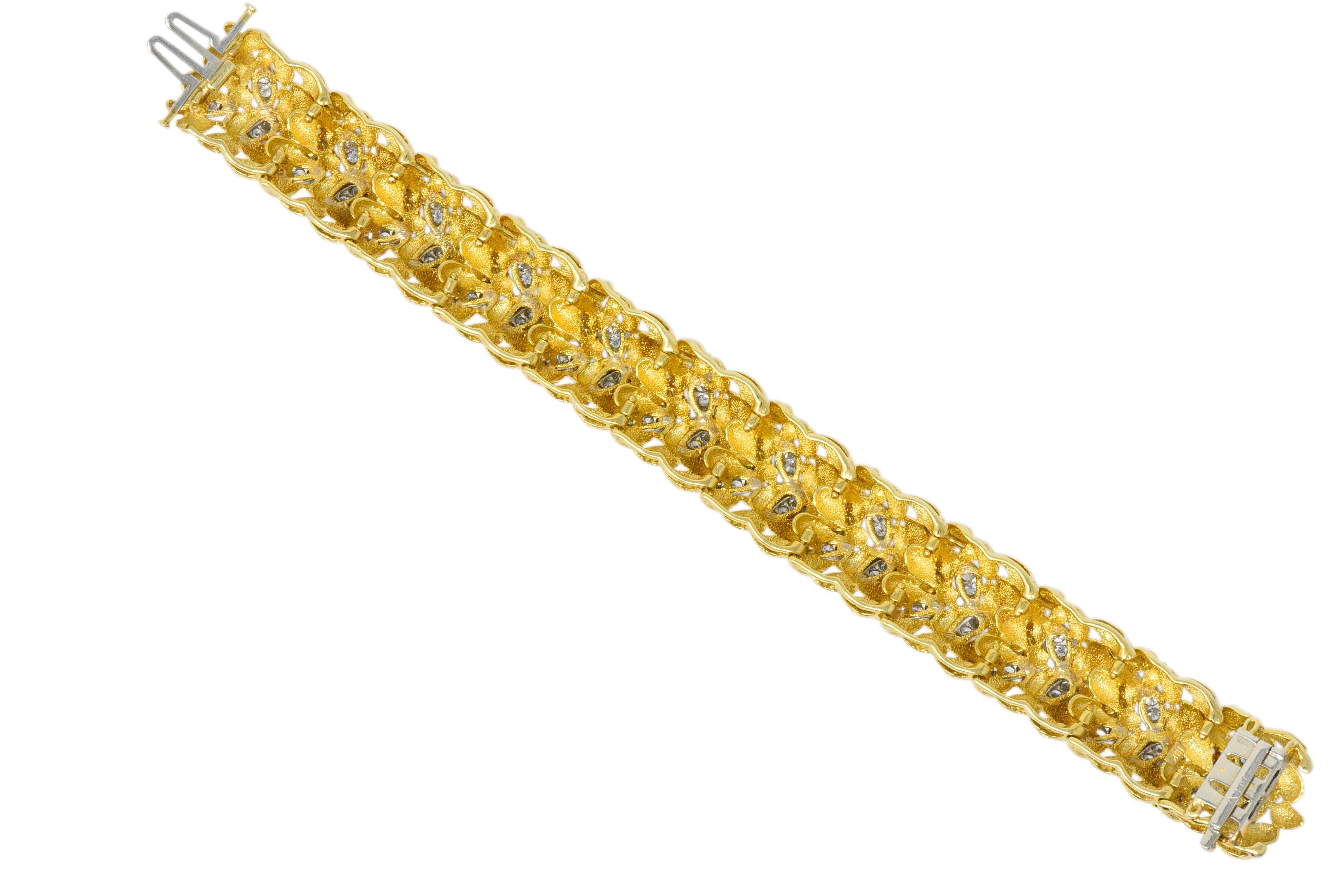 Vintage 6.24 Carat Diamond 18 Karat Gold Bracelet 1