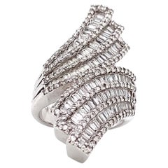 Vintage 6.24TCW Diamond White Gold Swirl Ring