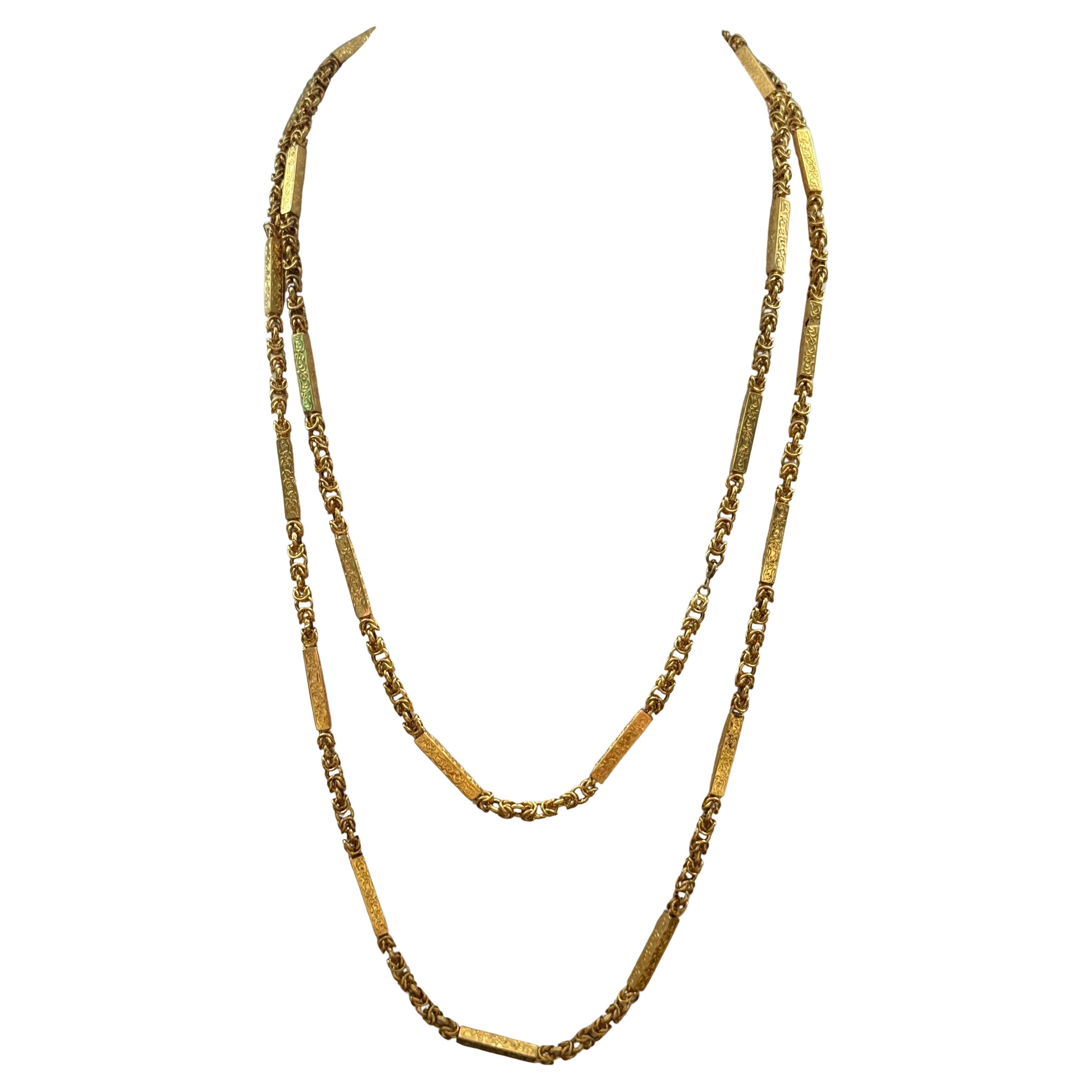 Vintage 63 Gm 18 Karat Yellow Gold Handmade Chain 30 Inch Unique Opera Length
chaîne très polyvalente car vous pouvez la porter 30  chaîne d'un pouce de long dans de nombreux  voies 
Il peut également être utilisé comme ceinture.
Fabriqué à la main