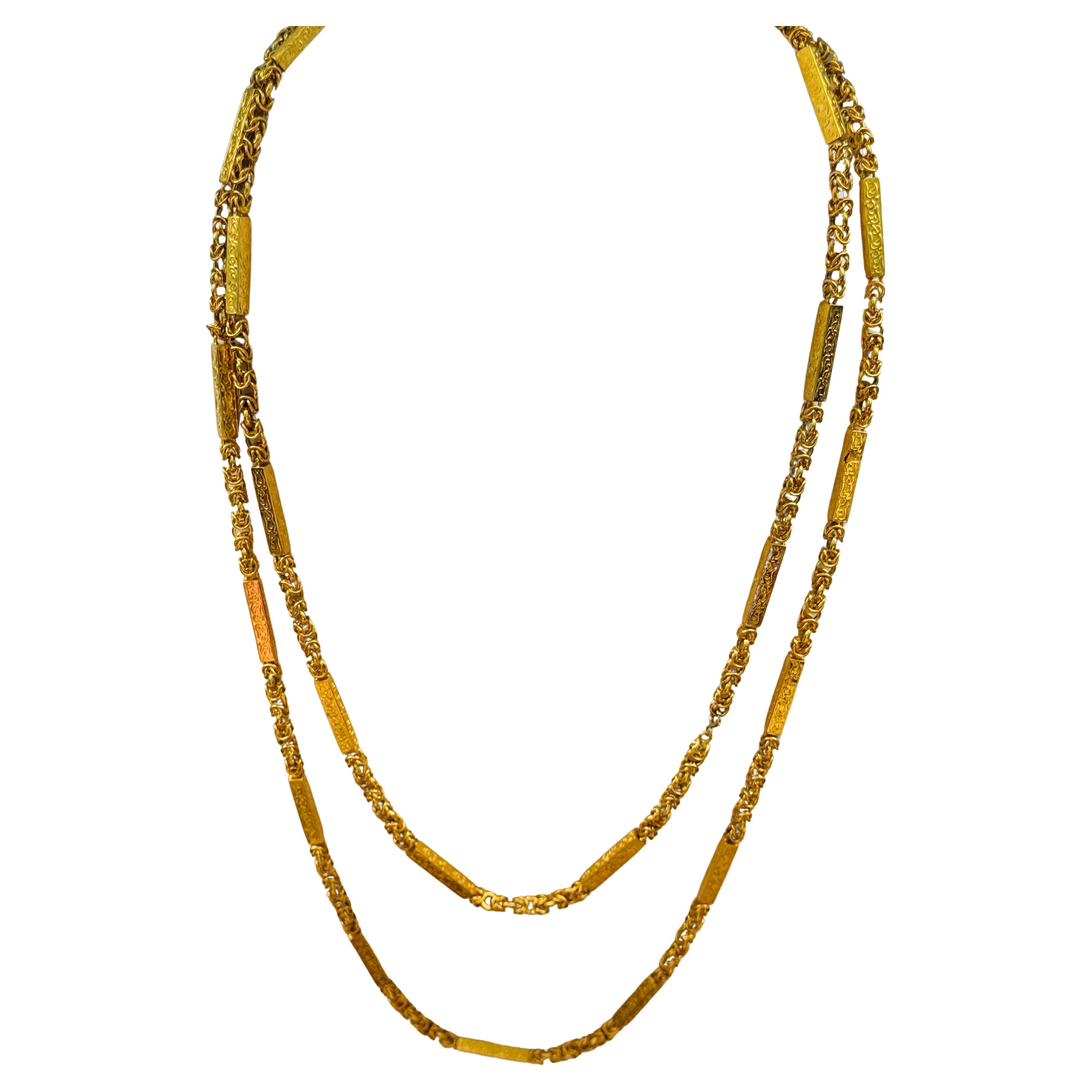 Vintage 63 Gm 18 Karat Yellow Gold Handmade Chain 30 Inch Unique Opera Length Excellent état - En vente à New York, NY