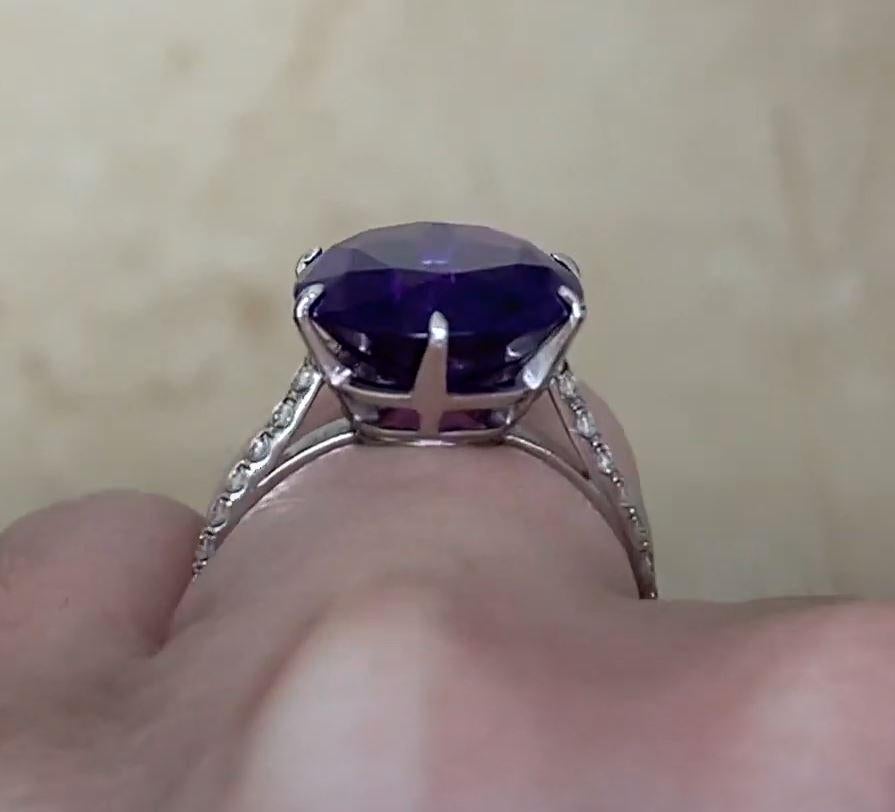 Women's Amethyst Oval Cut Vintage (Approx. 6.4-Carats) Cocktail Ring, Platinum