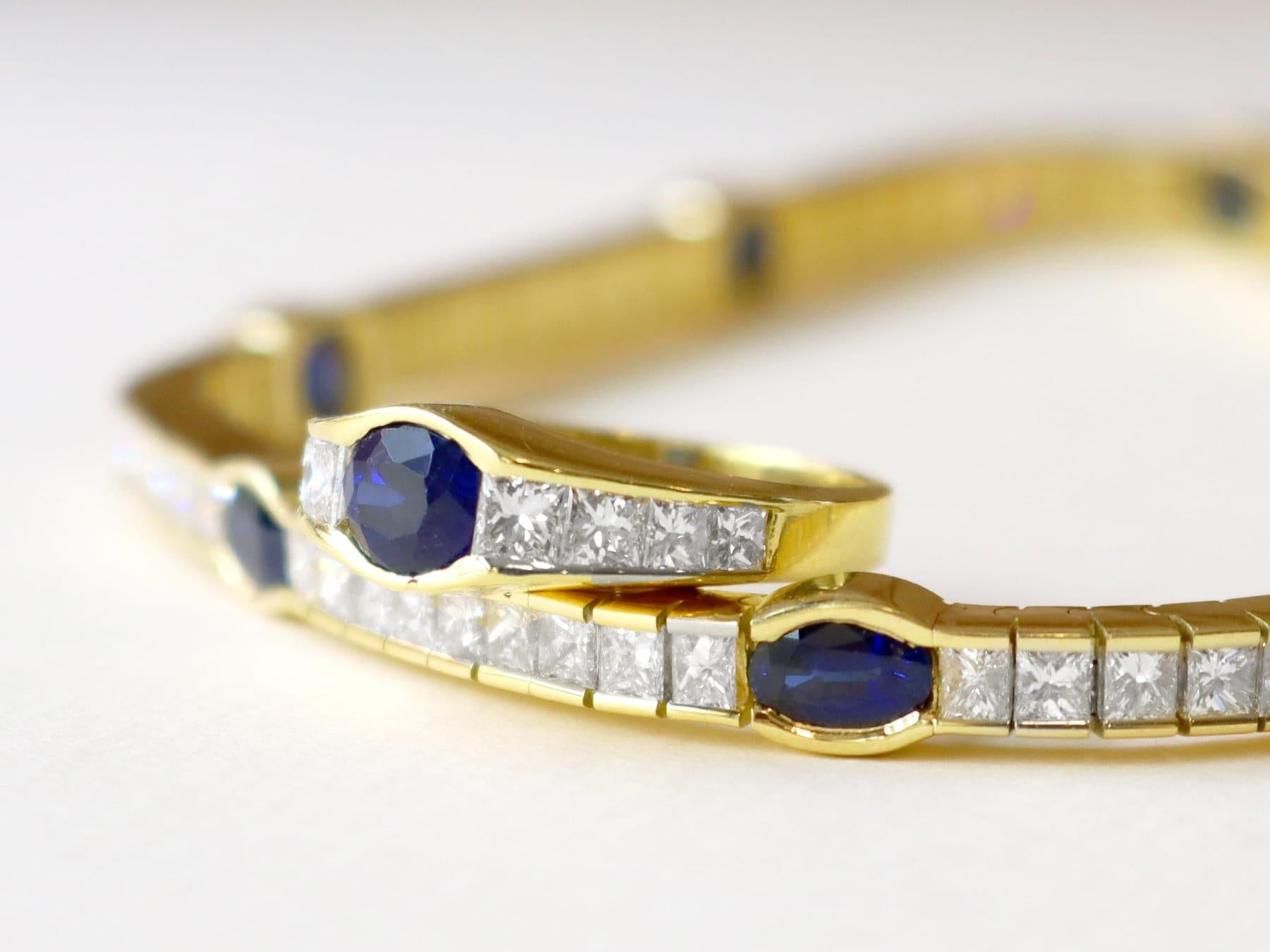 Oval Cut Vintage 6.49ct Sapphire 5.82ct Diamond 18k Yellow Gold Jewelry Set For Sale