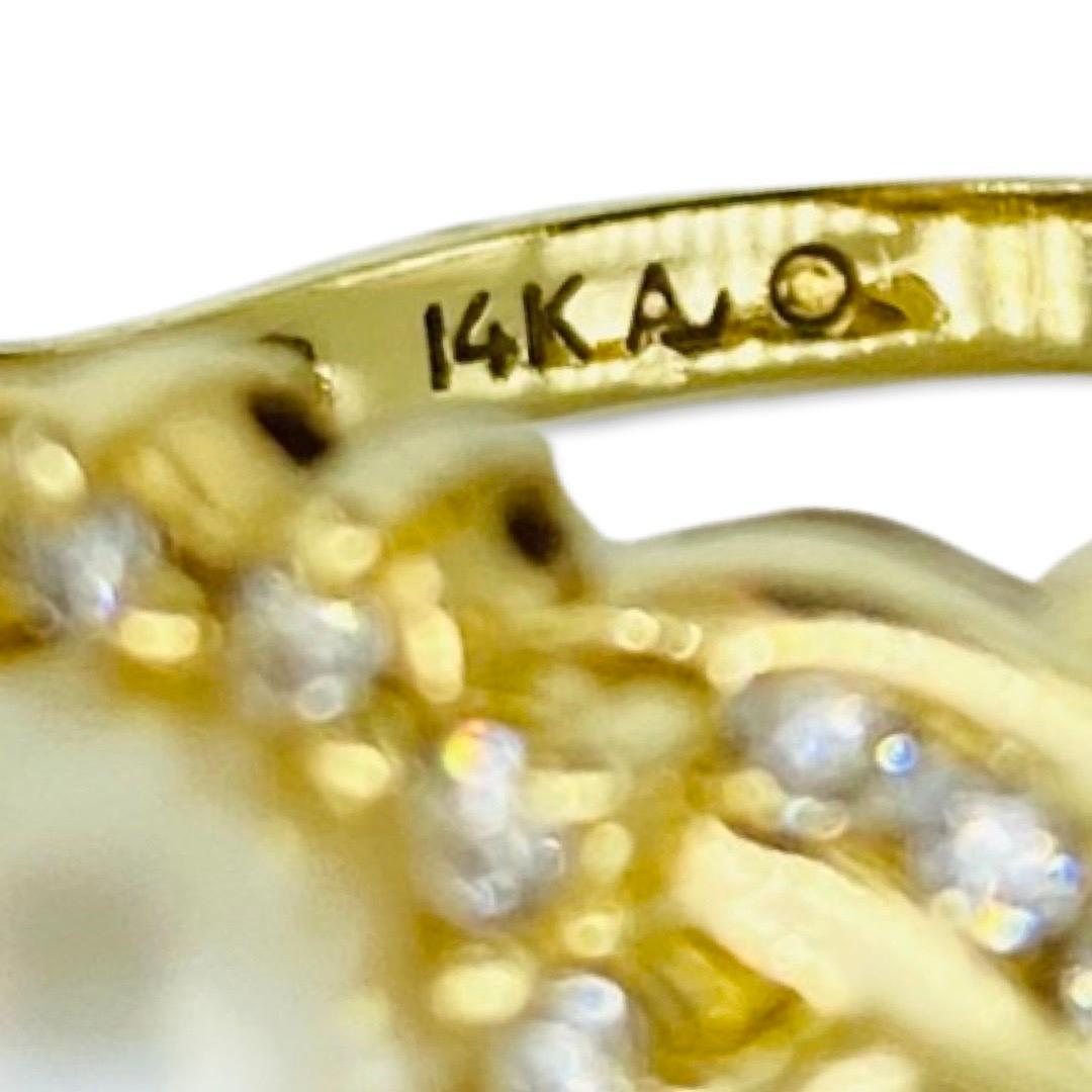 Women's Vintage 6.7mm Pearl 0.45 Carat Diamond Ring 14k Gold For Sale