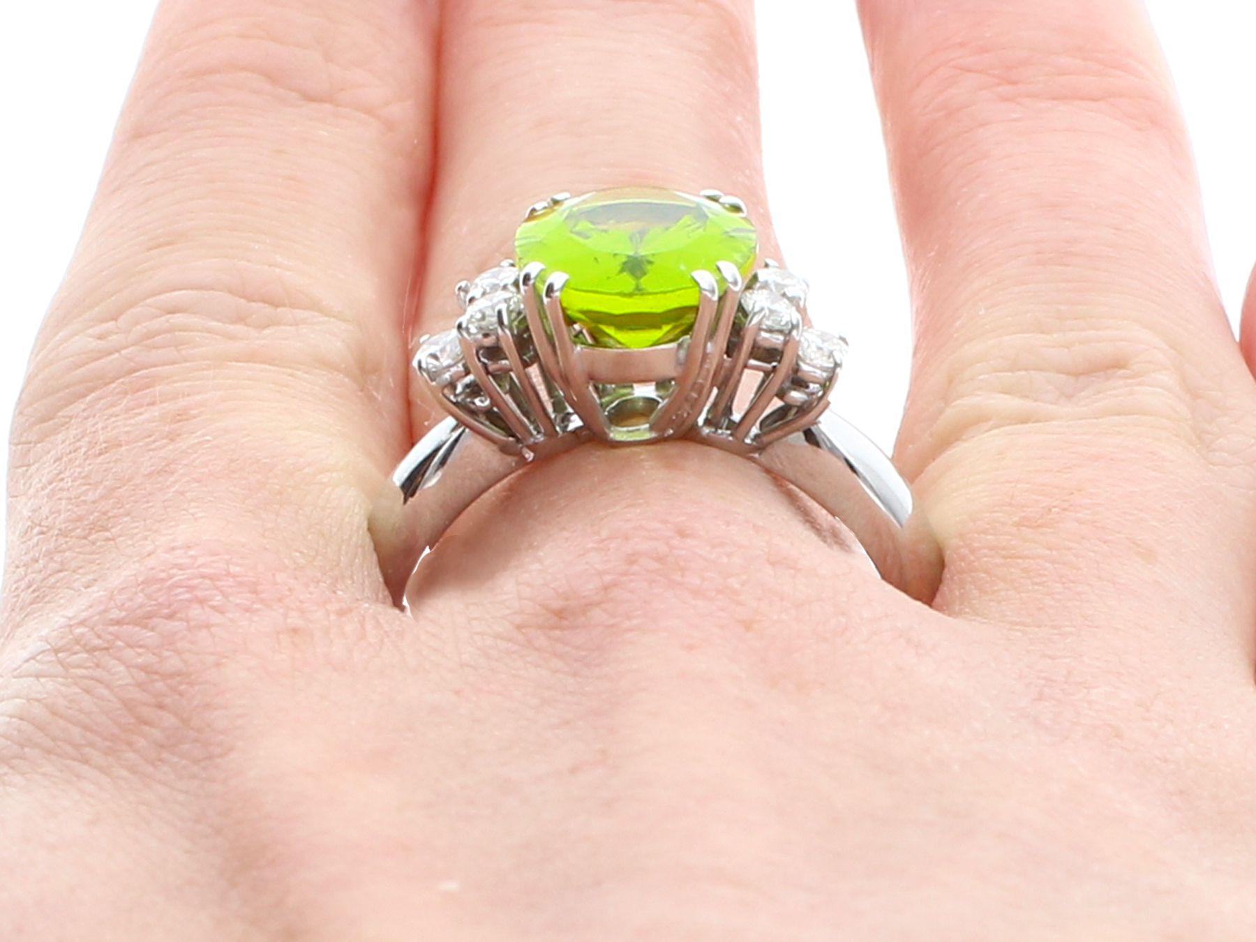 Vintage 6.84ct Peridot Diamond White Gold Dress Ring For Sale 3