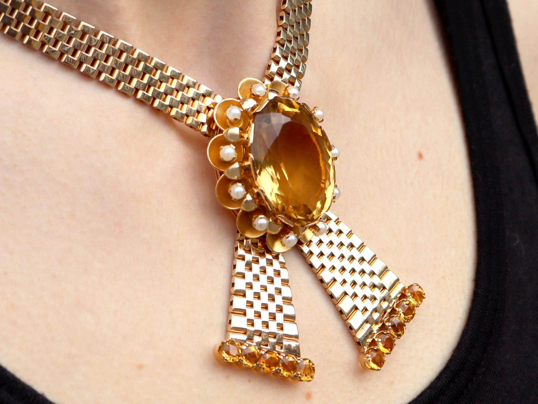 Vintage By 68,50 Carati, Citrino e Perla, Collana in Oro Giallo 9 Carati (1957) in vendita 7