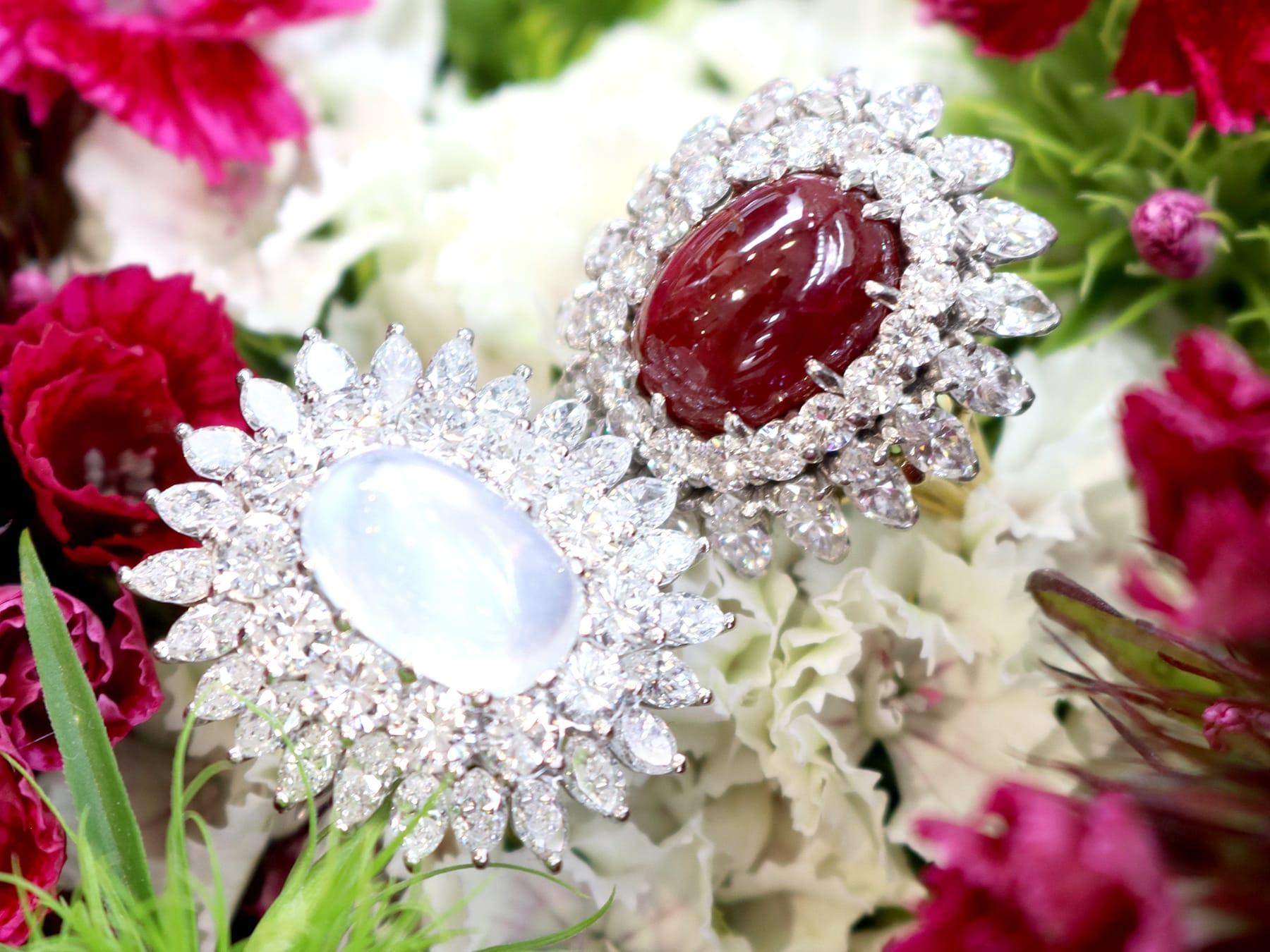 Vintage 6.95Ct Burmese Ruby and 4.80Ct Diamond, 18k Yellow Gold Ring Circa 1950 In Excellent Condition For Sale In Jesmond, Newcastle Upon Tyne