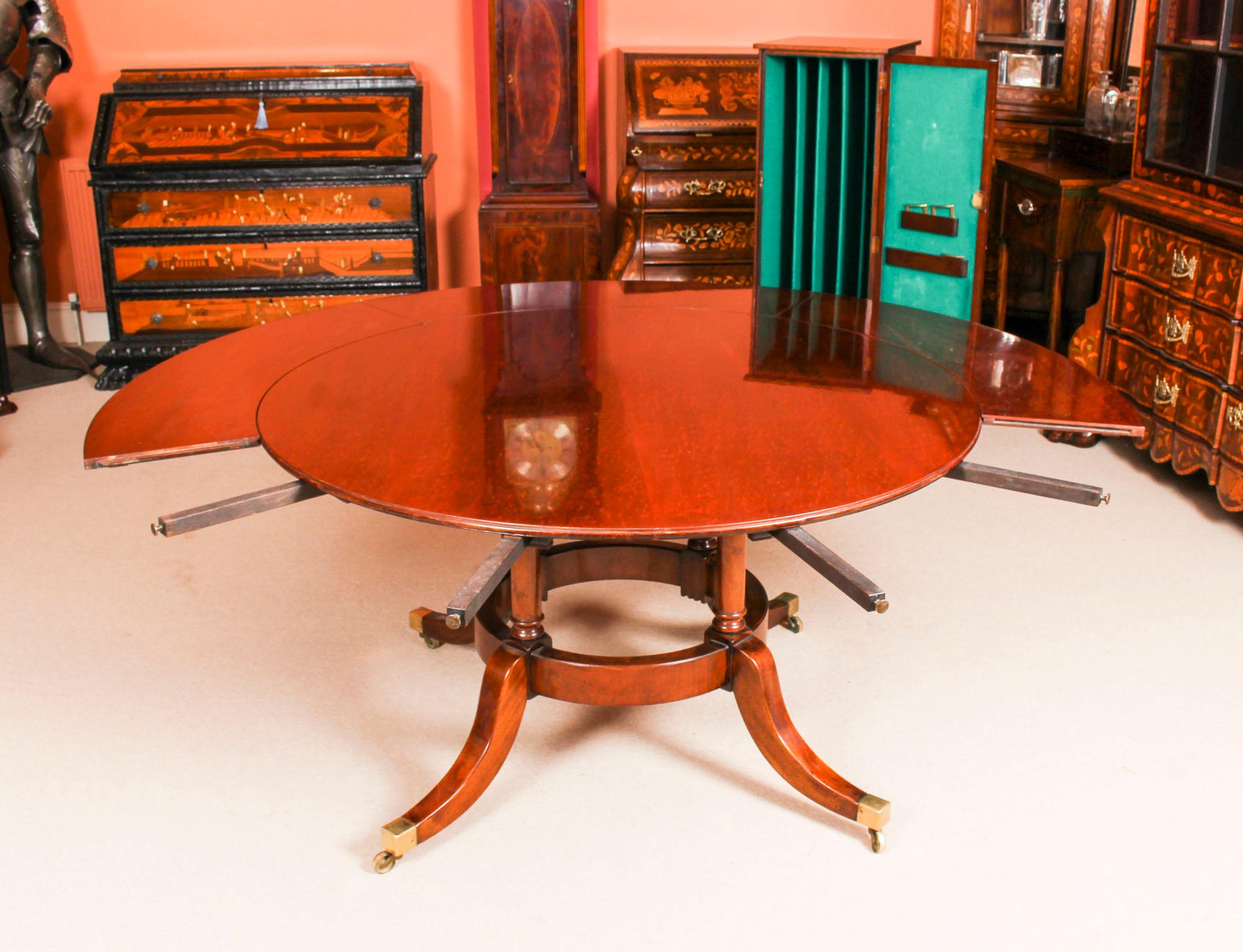 Vintage Mahogany Jupe Dining Table, Leaf Cabinet and 8 Chairs 3