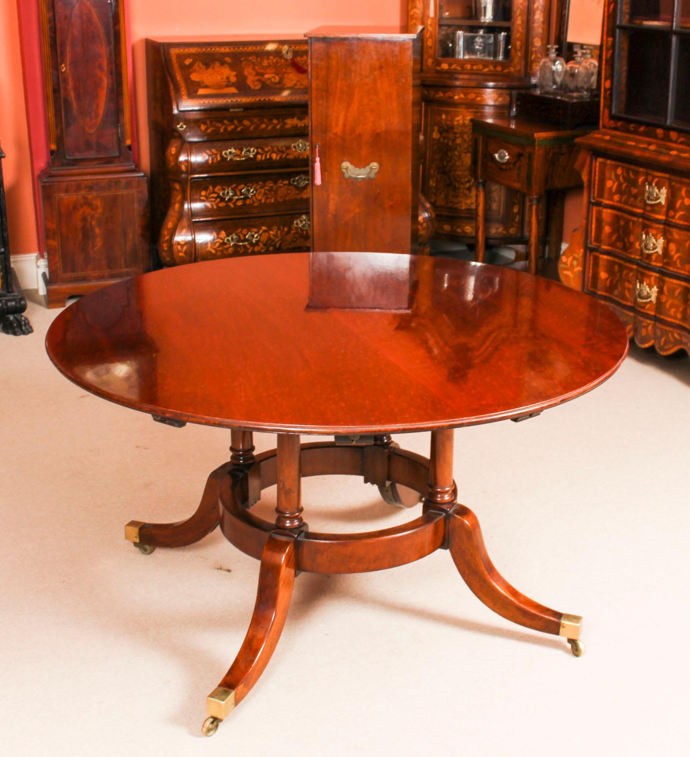 Vintage Mahogany Jupe Dining Table and Leaf Cabinet, Mid-20th Century 12
