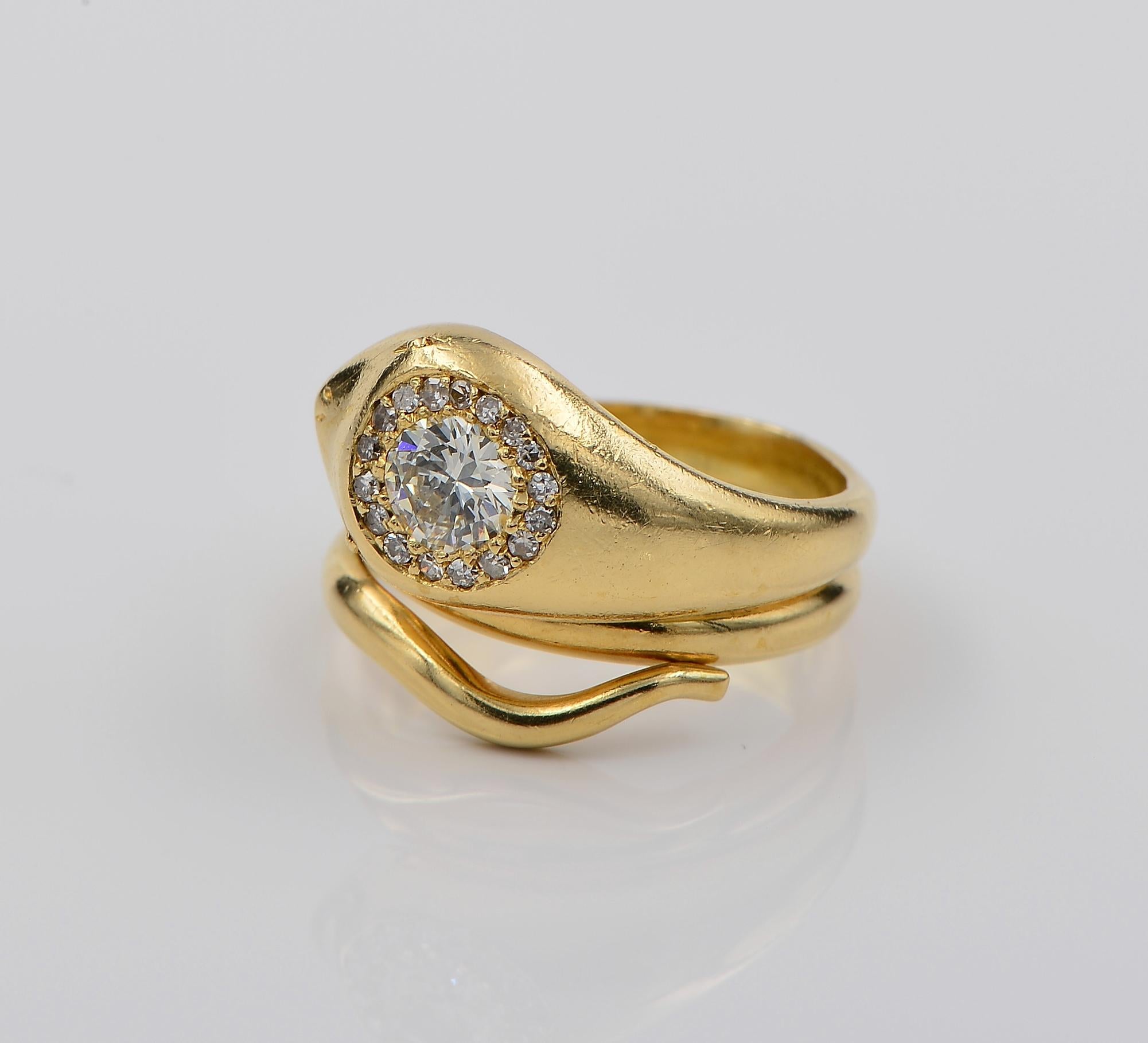 70 Karat Diamant-Ring mit gesprenkelter Schlange 18 Kt (Art déco) im Angebot