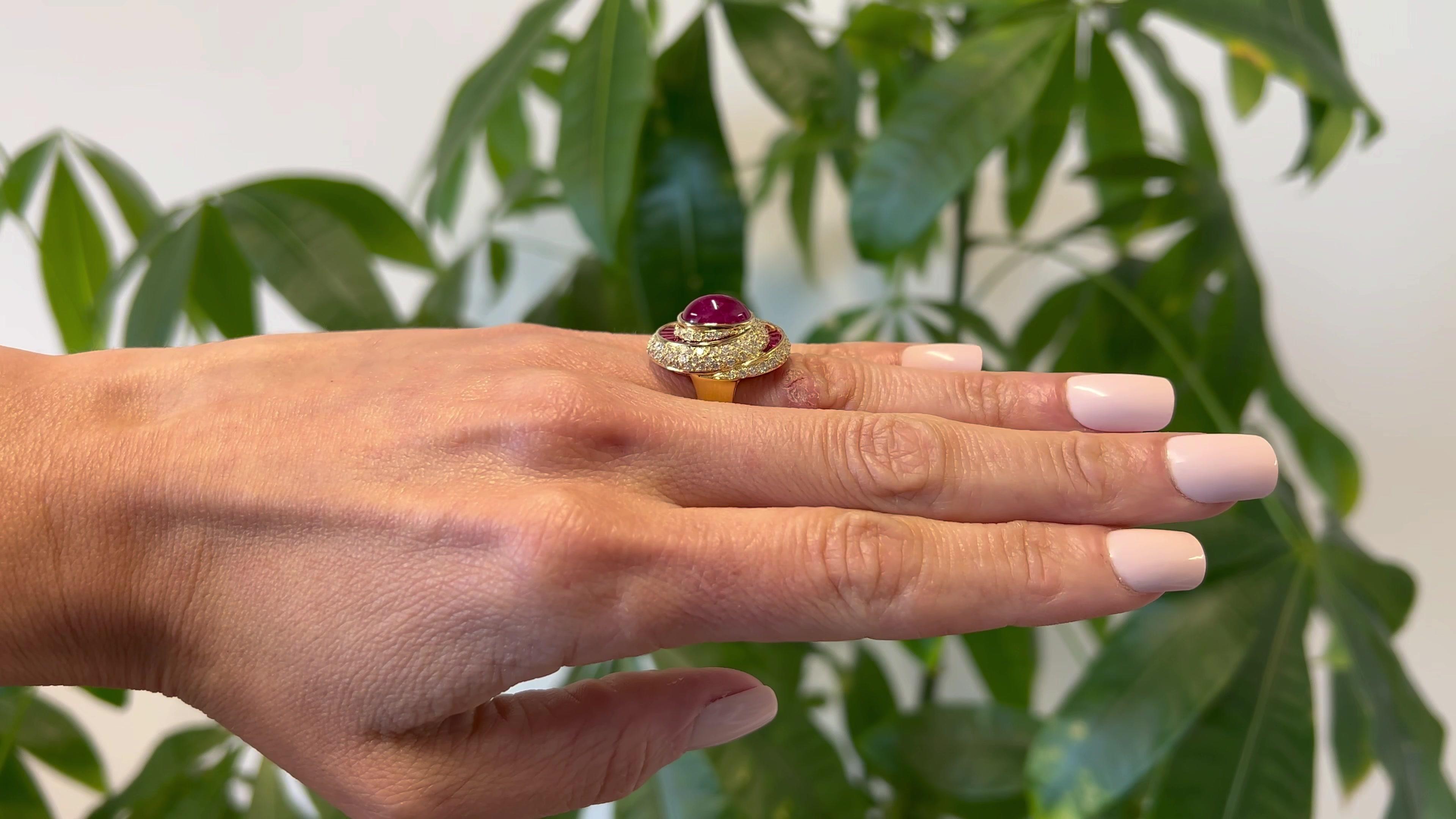 Vintage 7.06 Carat Ruby and Diamond 18k Yellow Gold Swirl Cocktail Ring In Good Condition In Beverly Hills, CA