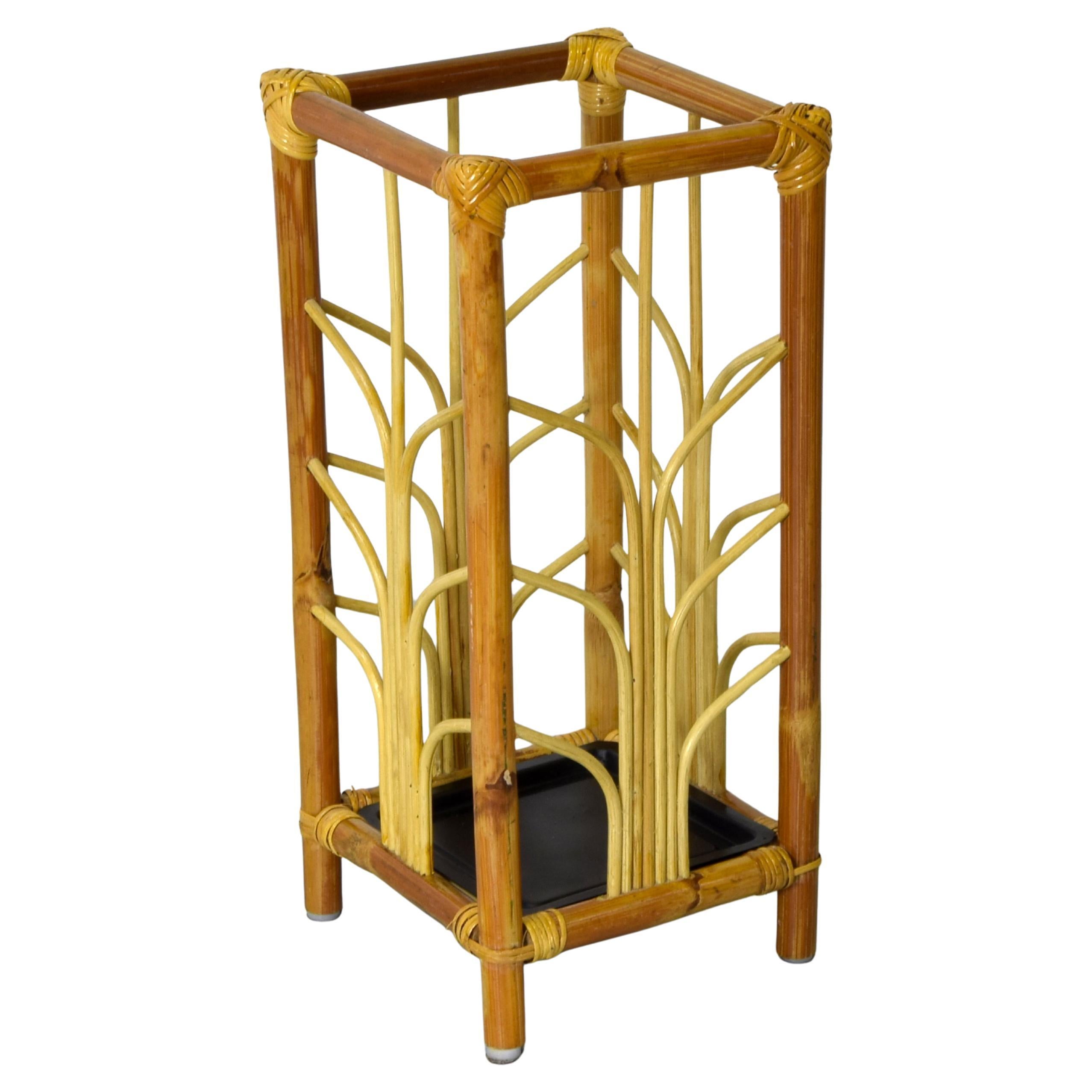 Portaombrelli vintage anni
70 in bambù e rattan