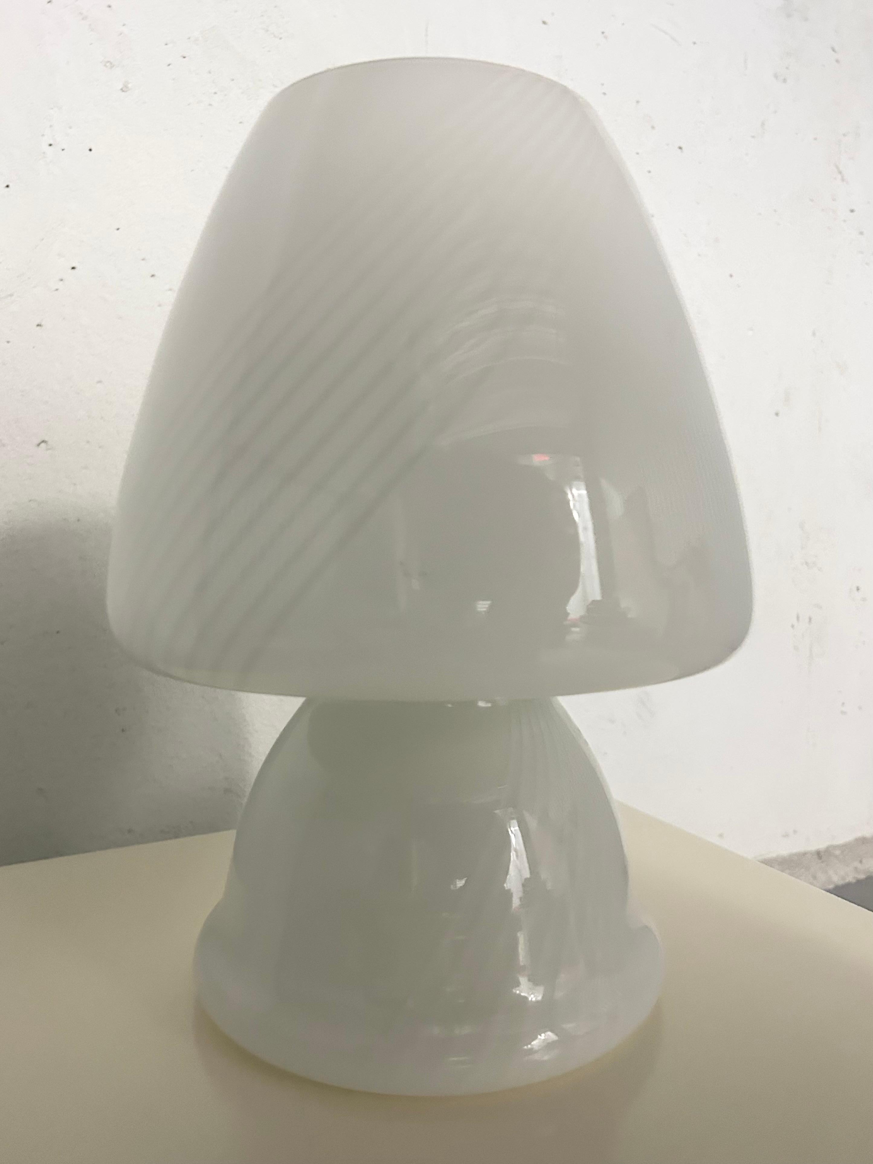 Vintage 70s Blown Glass Mushroom Lamp For Sale 2