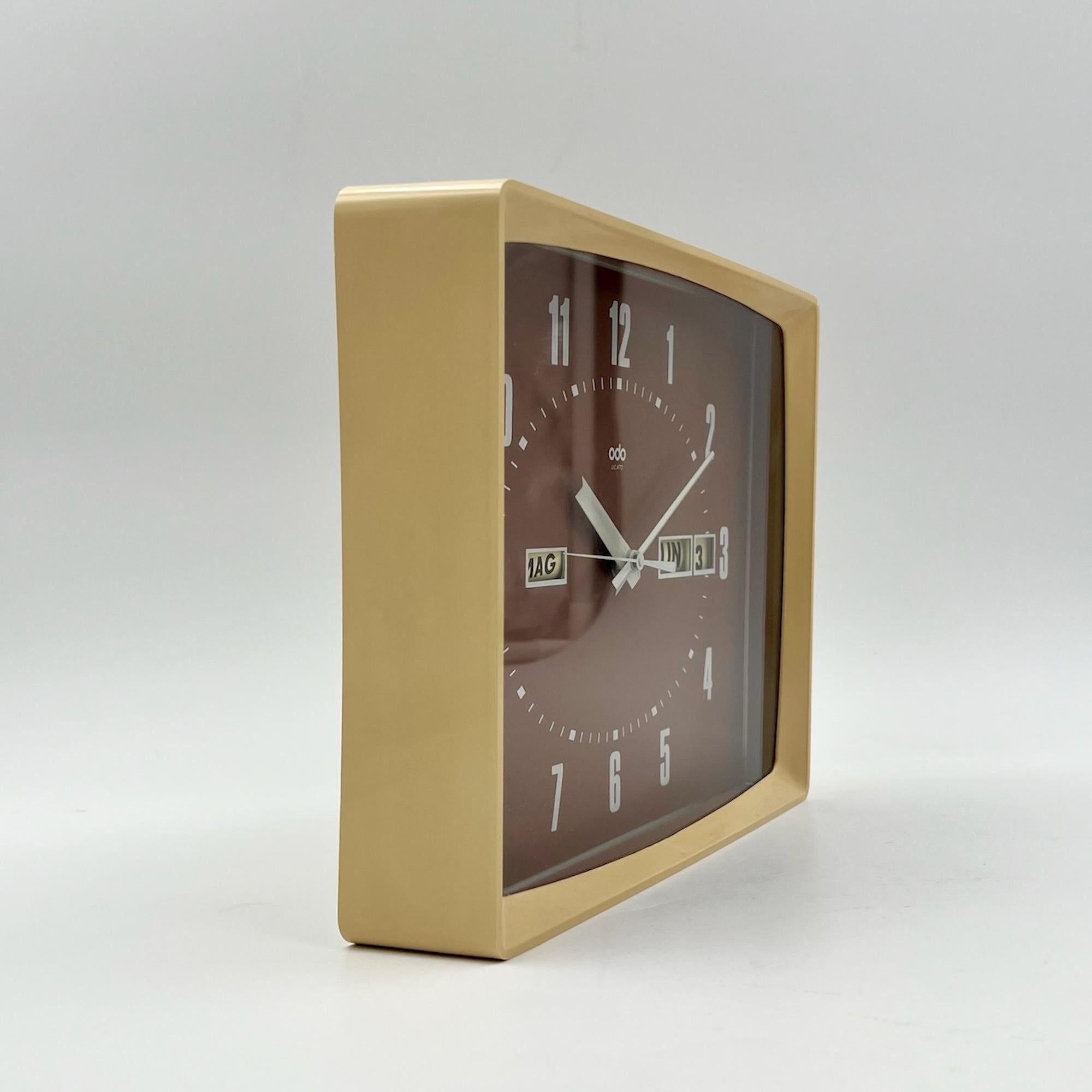 French Vintage 70’s Clock with Flip Calendar by ODO France - Space Age Charming Decor For Sale