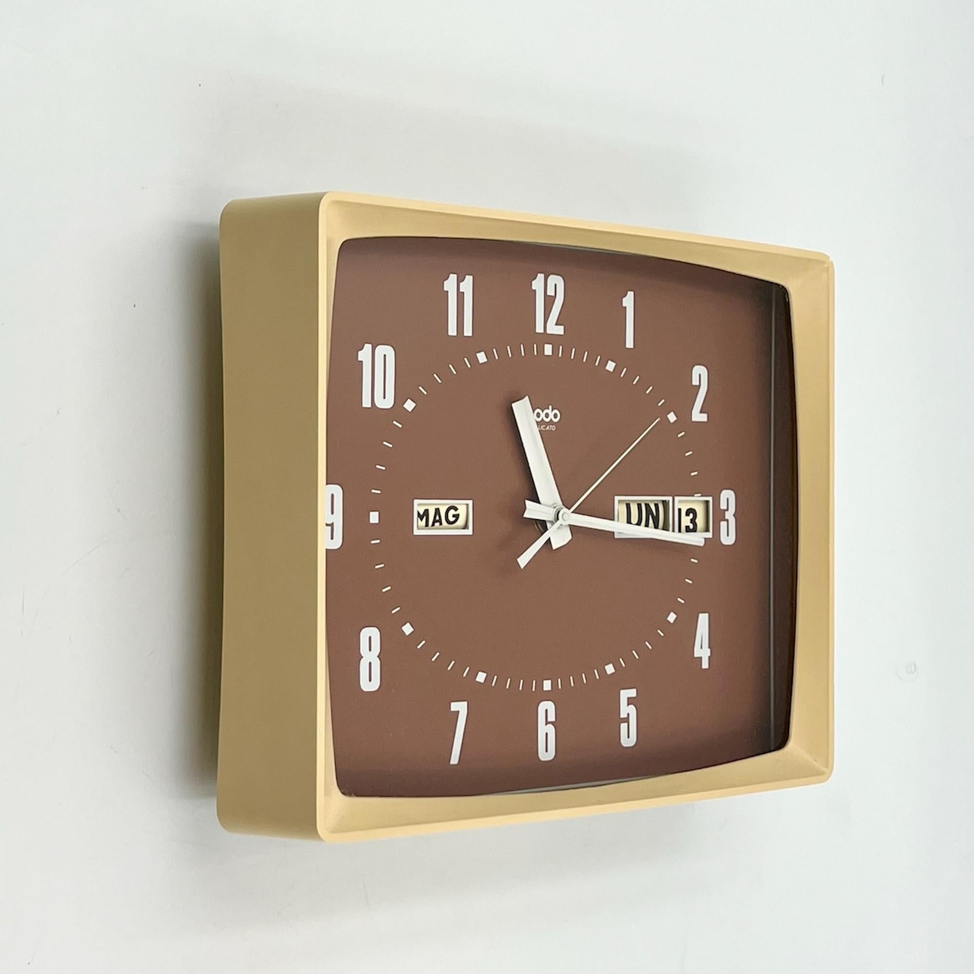 Metal Vintage 70’s Clock with Flip Calendar by ODO France - Space Age Charming Decor For Sale