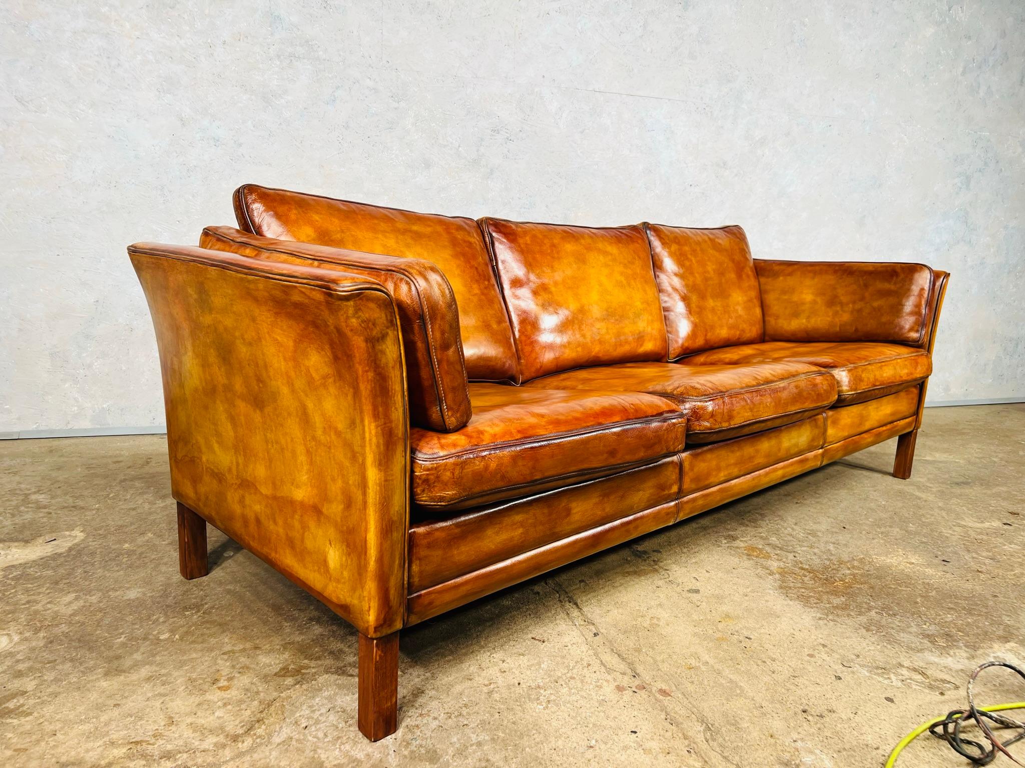 Vintage 70s Danish Mogens Hansen Patinated Light Tan 3 Seater Leather Sofa #692 For Sale 6