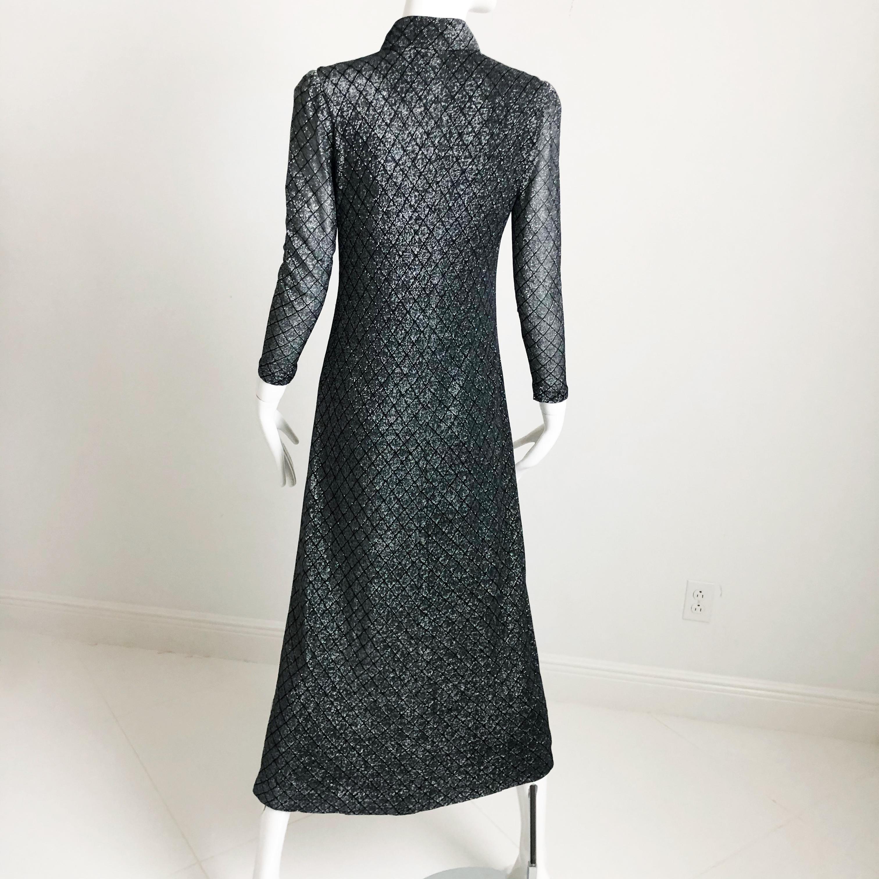 Women's Vintage 70s Donald Brooks Boutique Maxi Dress with Metallic Diamond Pattern XS