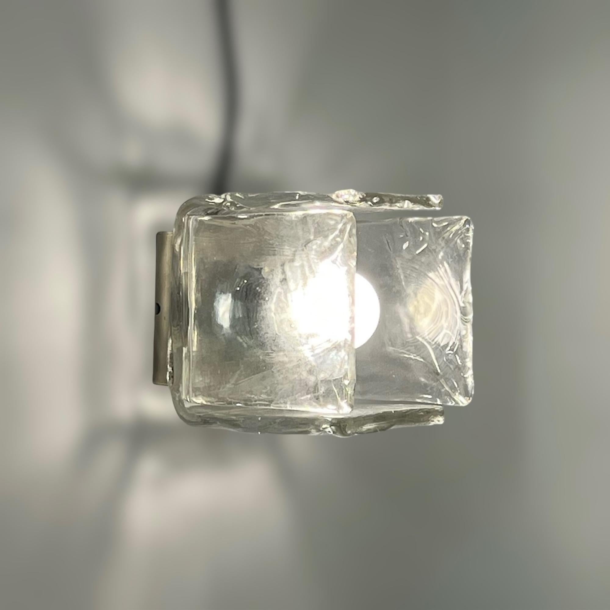 Mid-Century Modern Vintage 70s Handmade Murano Ice Glass Lamp by Toso - New Old Stock  For Sale